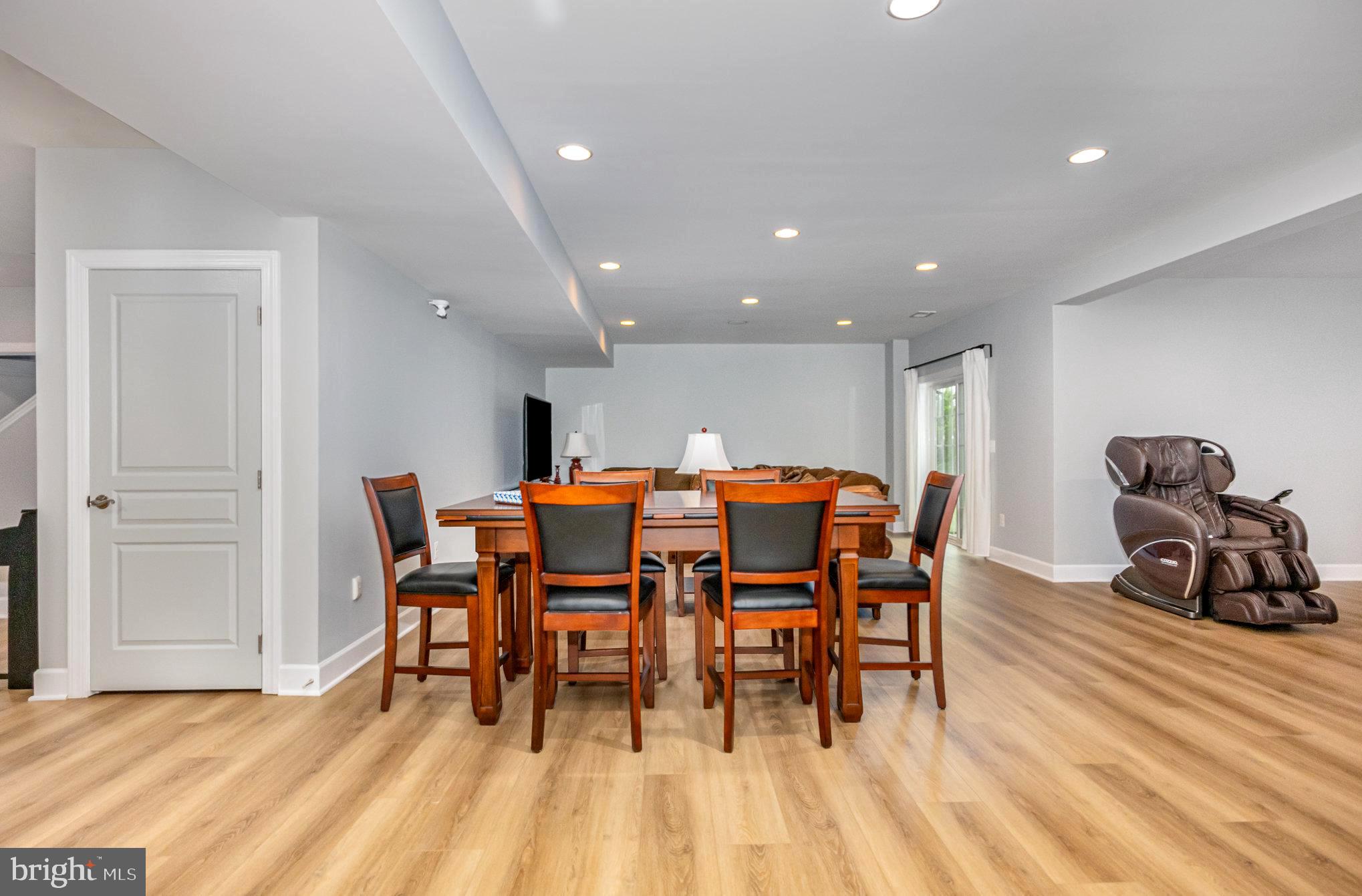 CREIGHTON FARMS - Residential