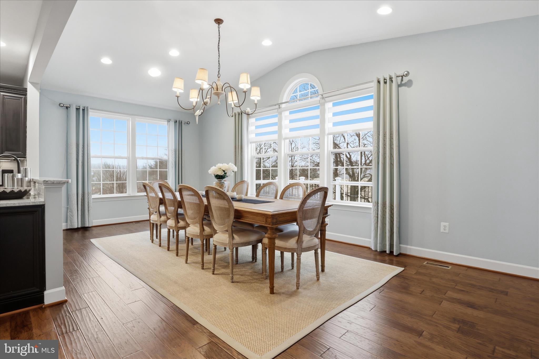CREIGHTON FARMS - Residential