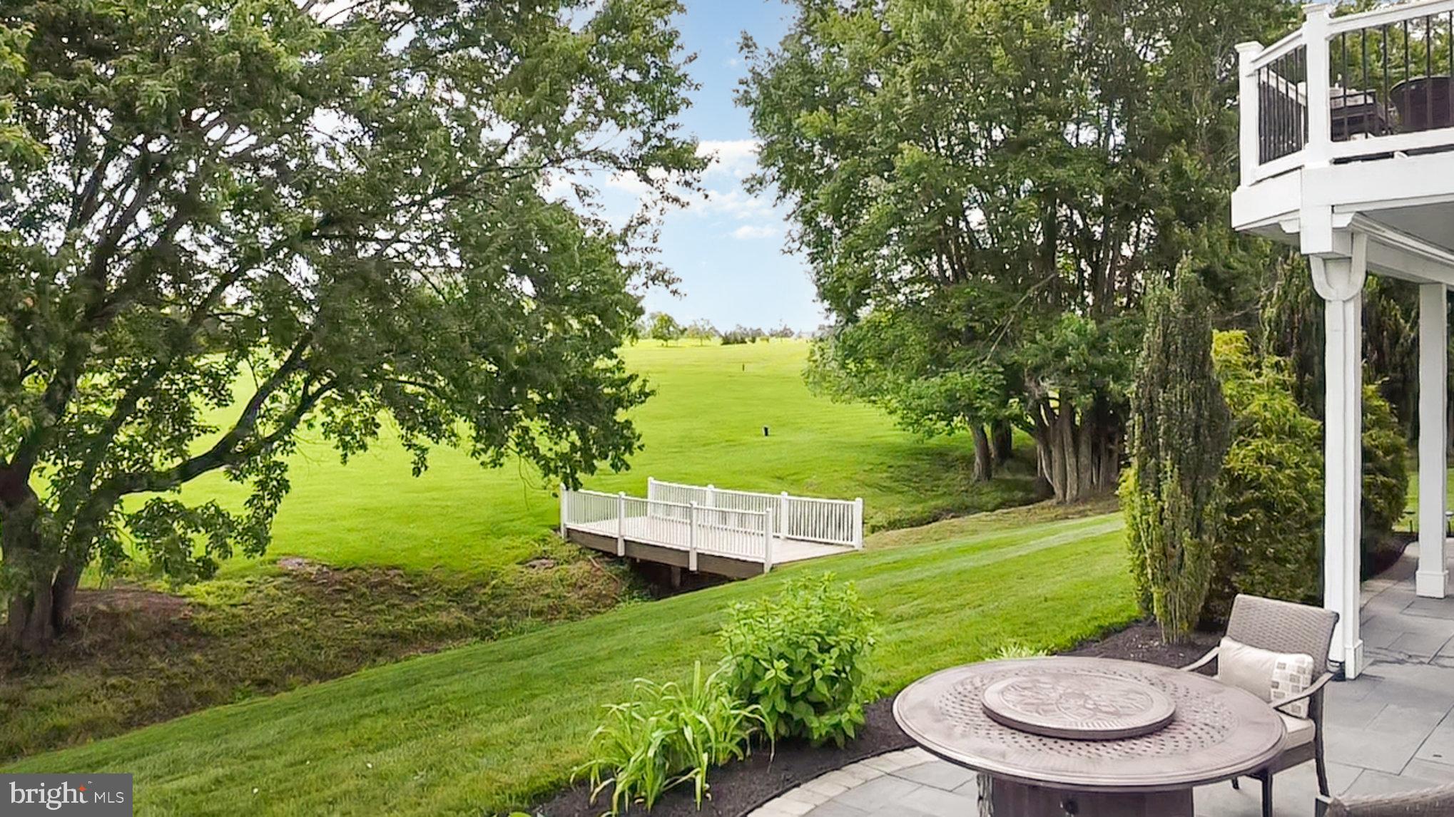 CREIGHTON FARMS - Residential