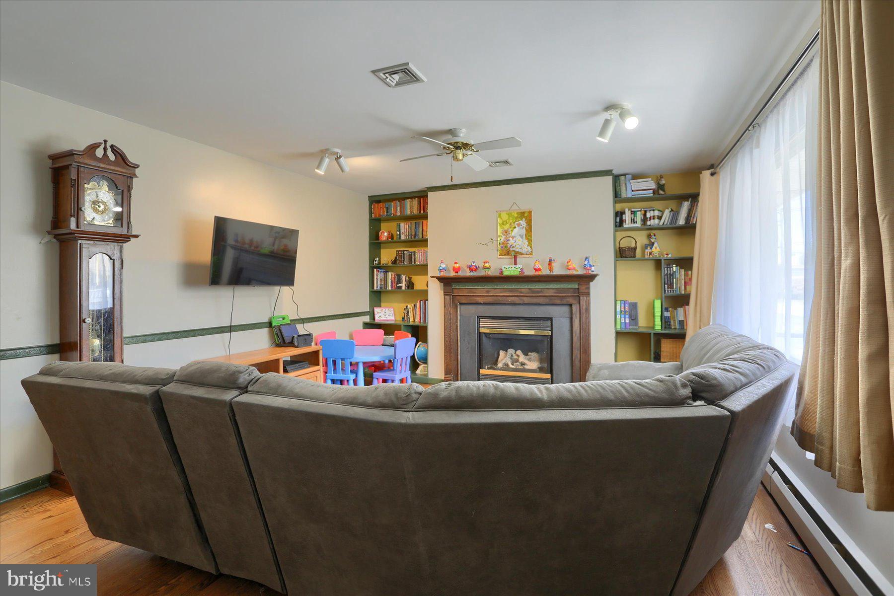STEELTON BOROUGH - Residential
