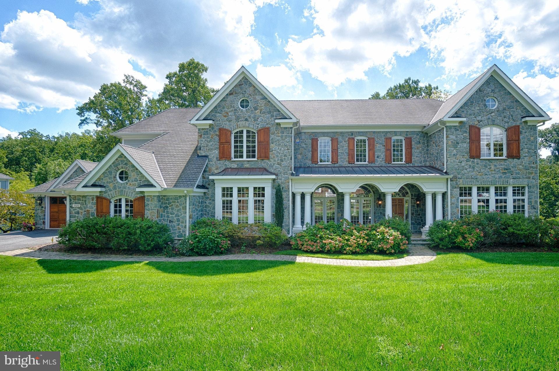BELLEVUE FOREST - Residential