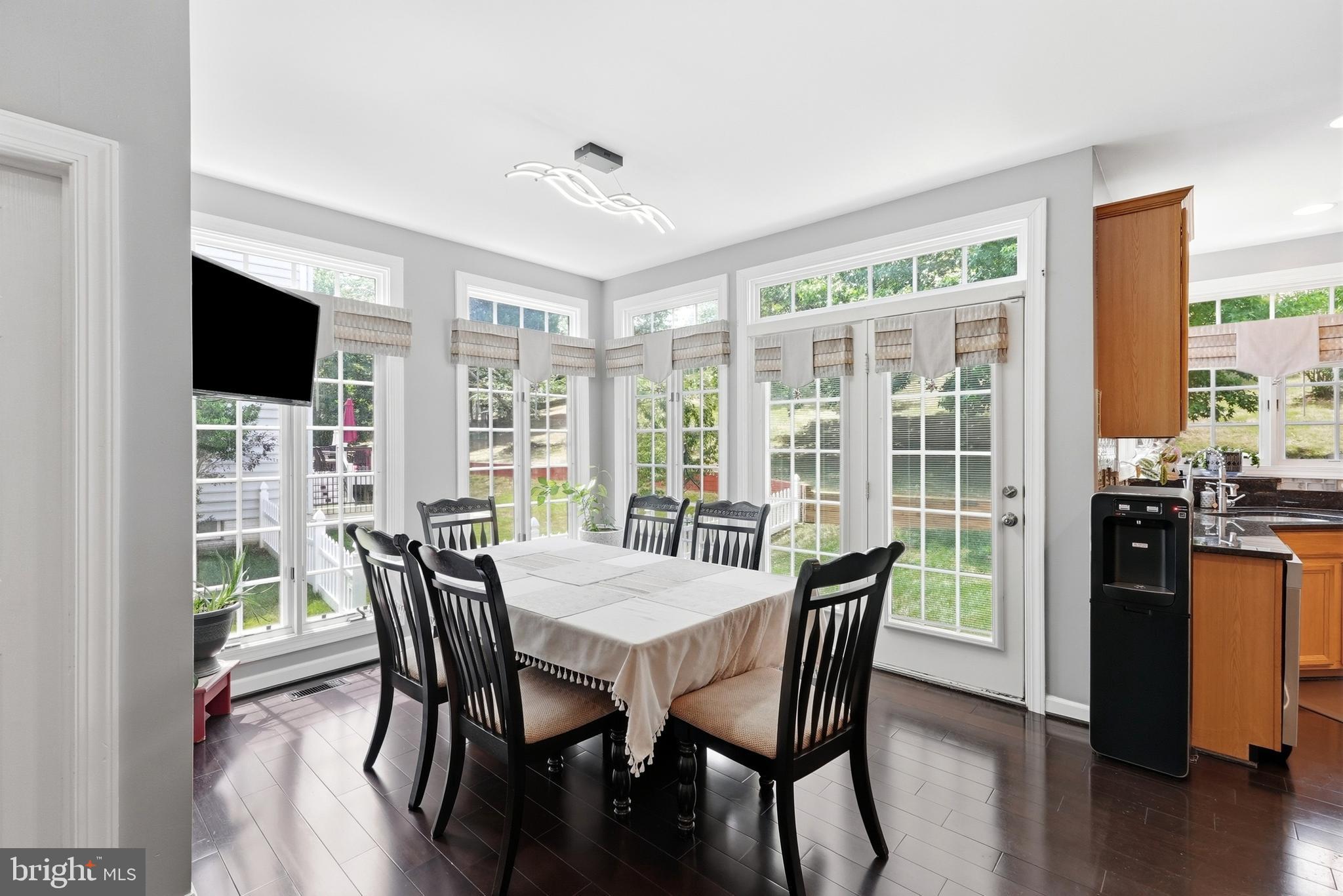 POWELLS LANDING - Residential