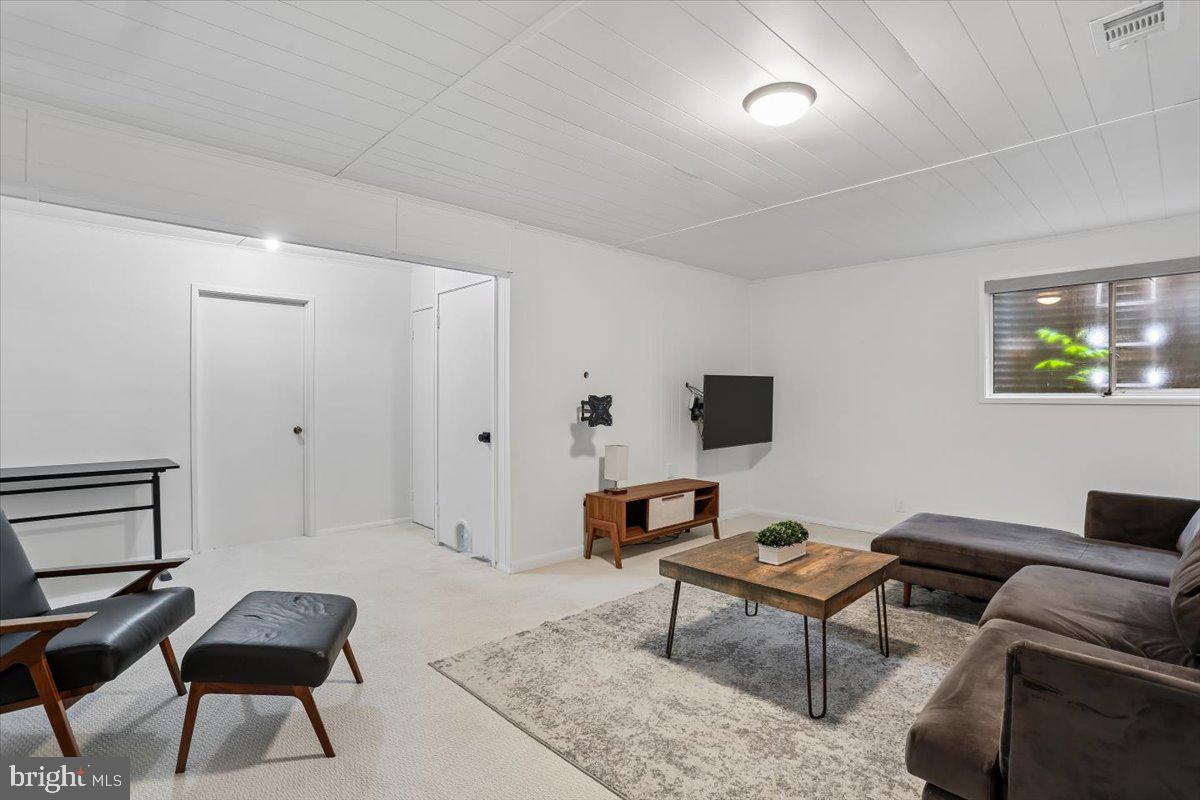 NEW MARK COMMONS - Residential