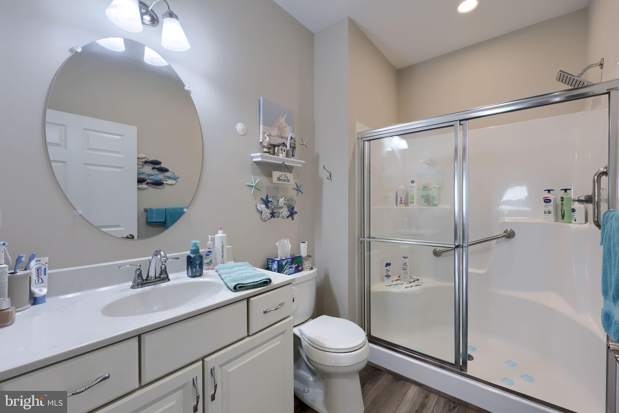 HOME TOWNE SQUARE - Residential
