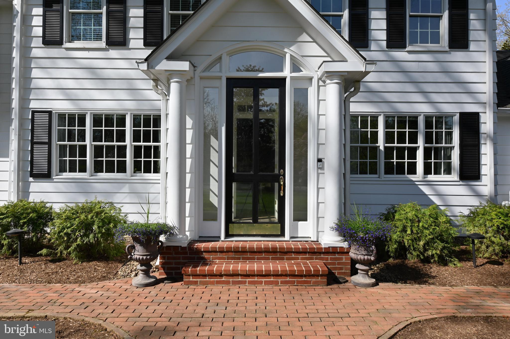 WARDOUR - Residential