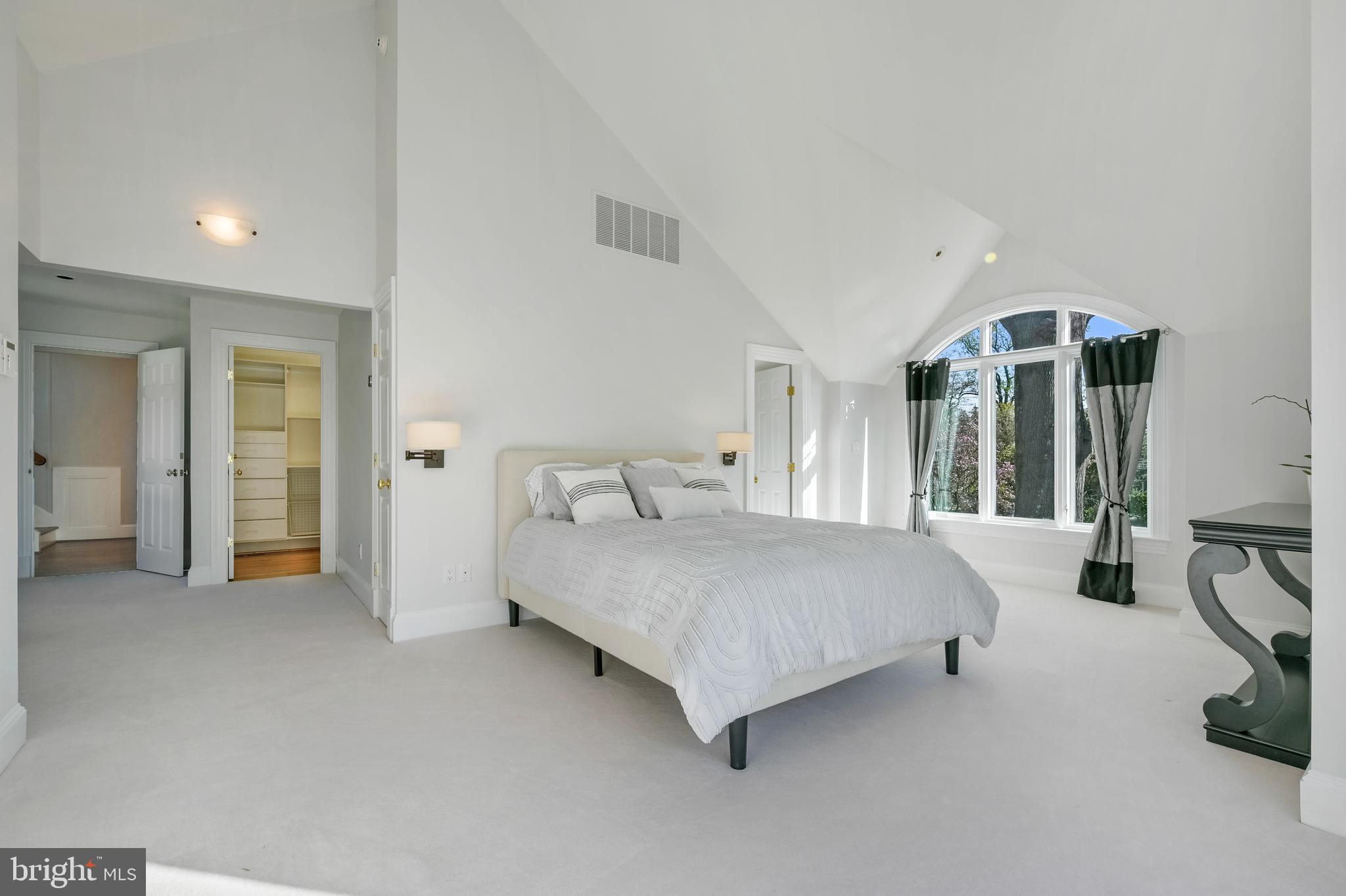 WARDOUR - Residential