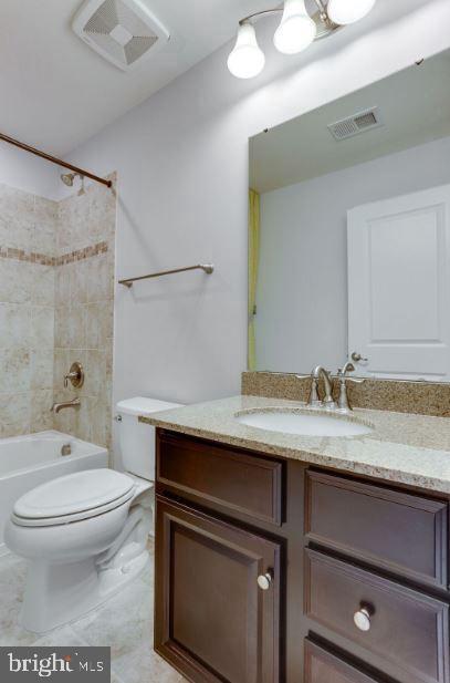 ARCOLA - Residential Lease
