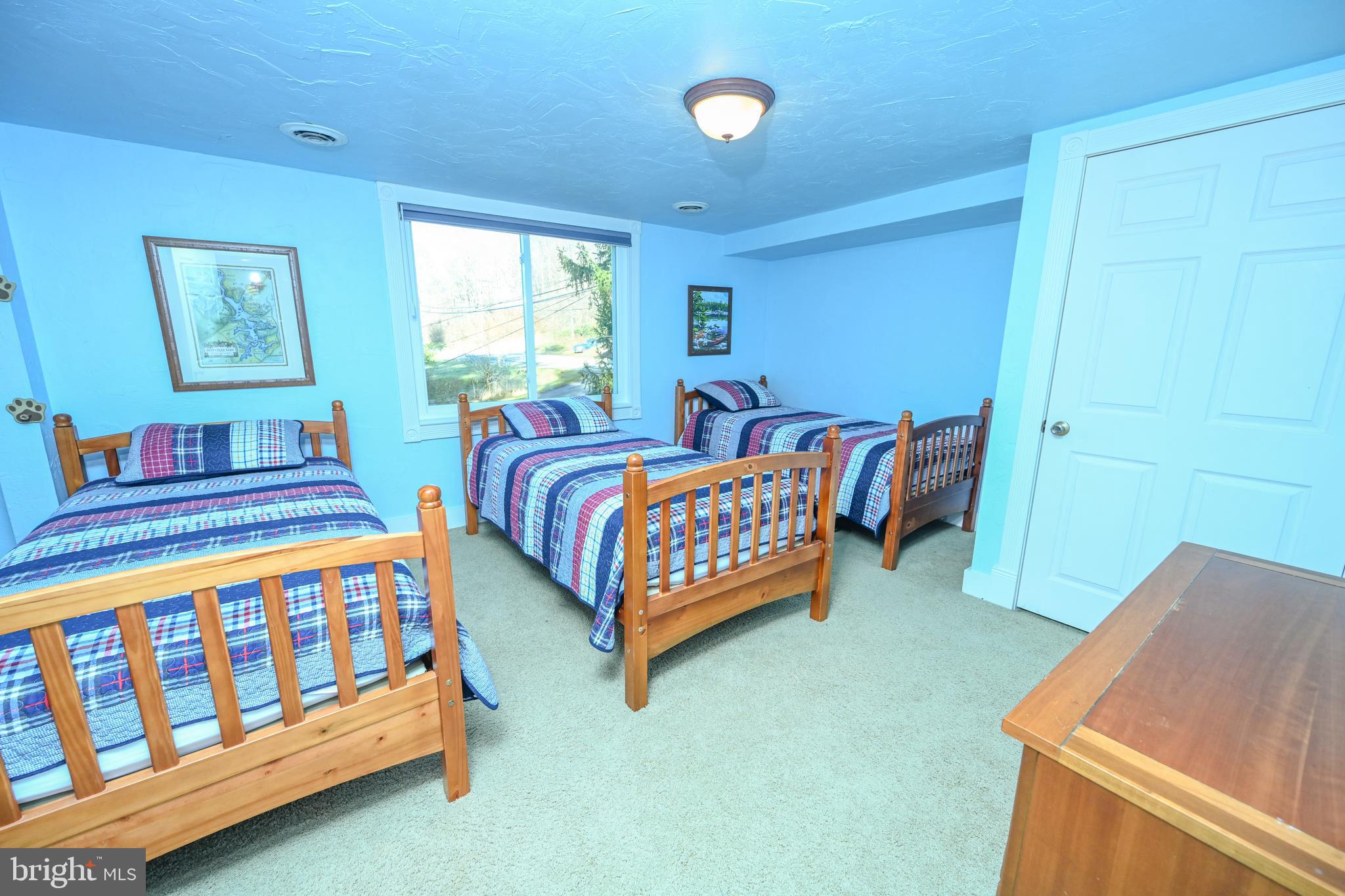DRIFTWOOD MANOR - Residential