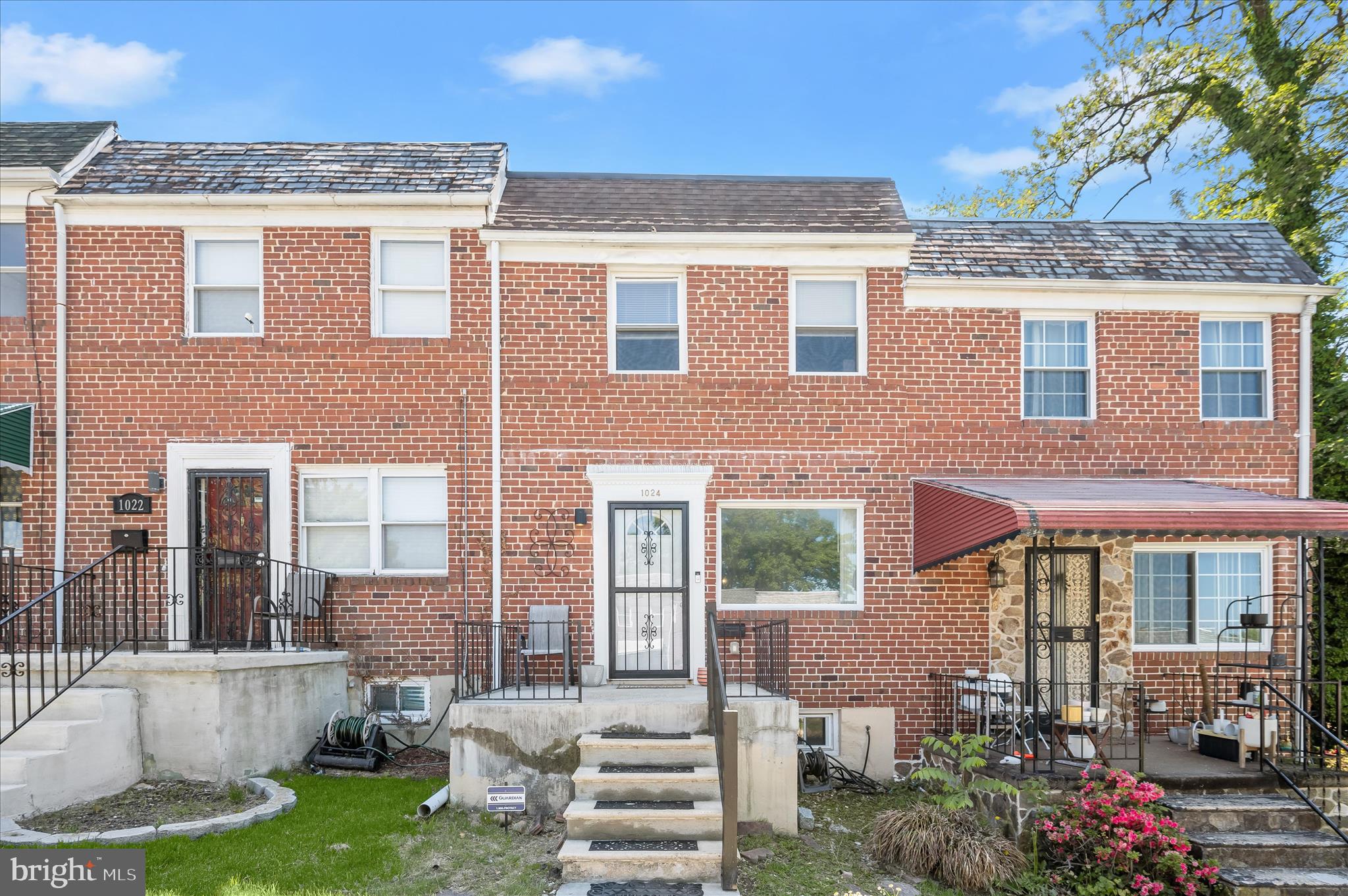 WEST HILLS - Residential
