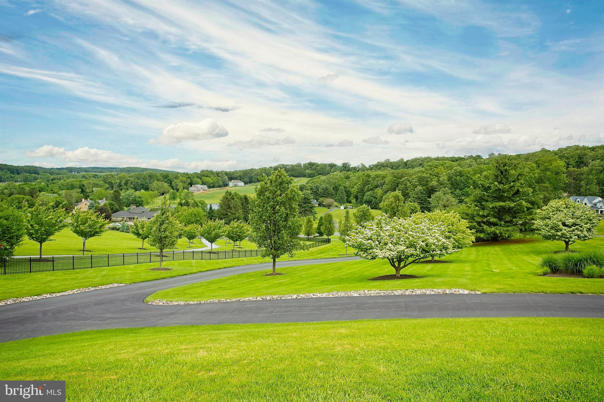 COTSWOLD ESTATES - Residential
