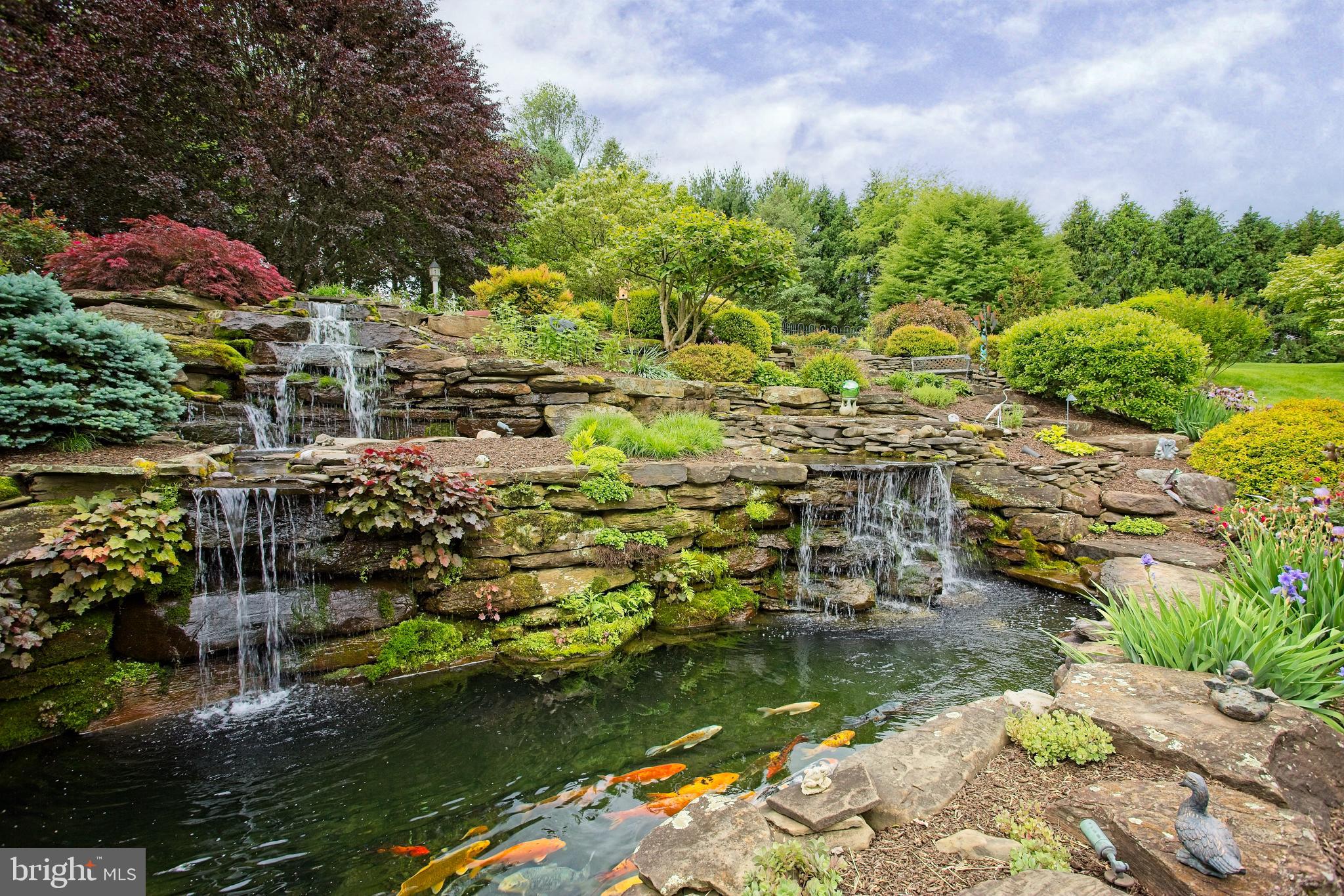 COTSWOLD ESTATES - Residential