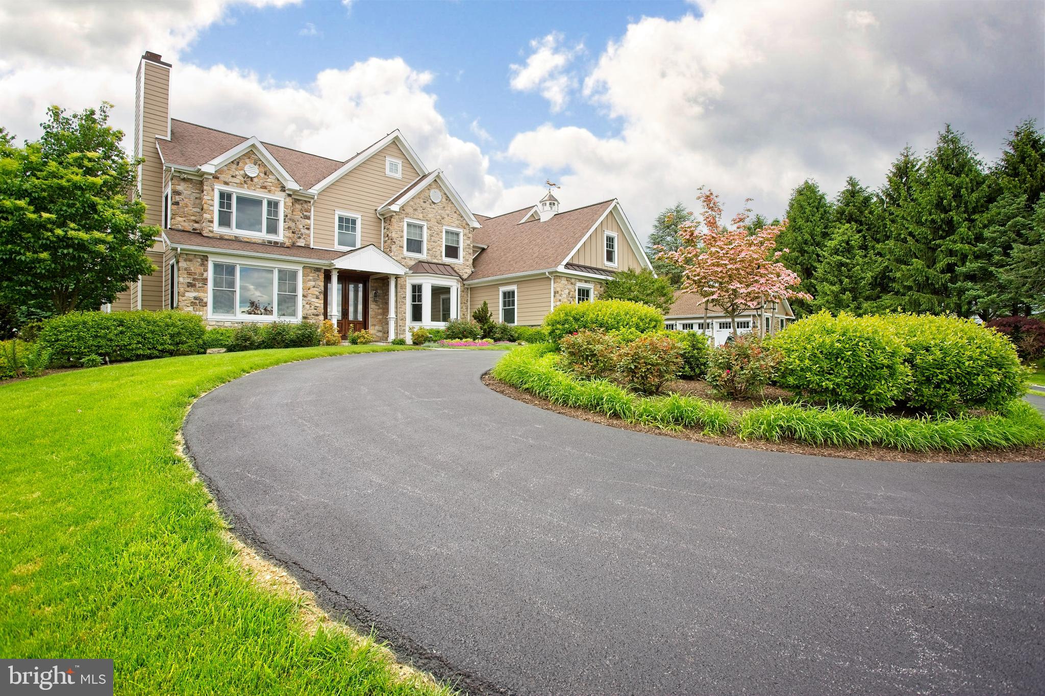 COTSWOLD ESTATES - Residential