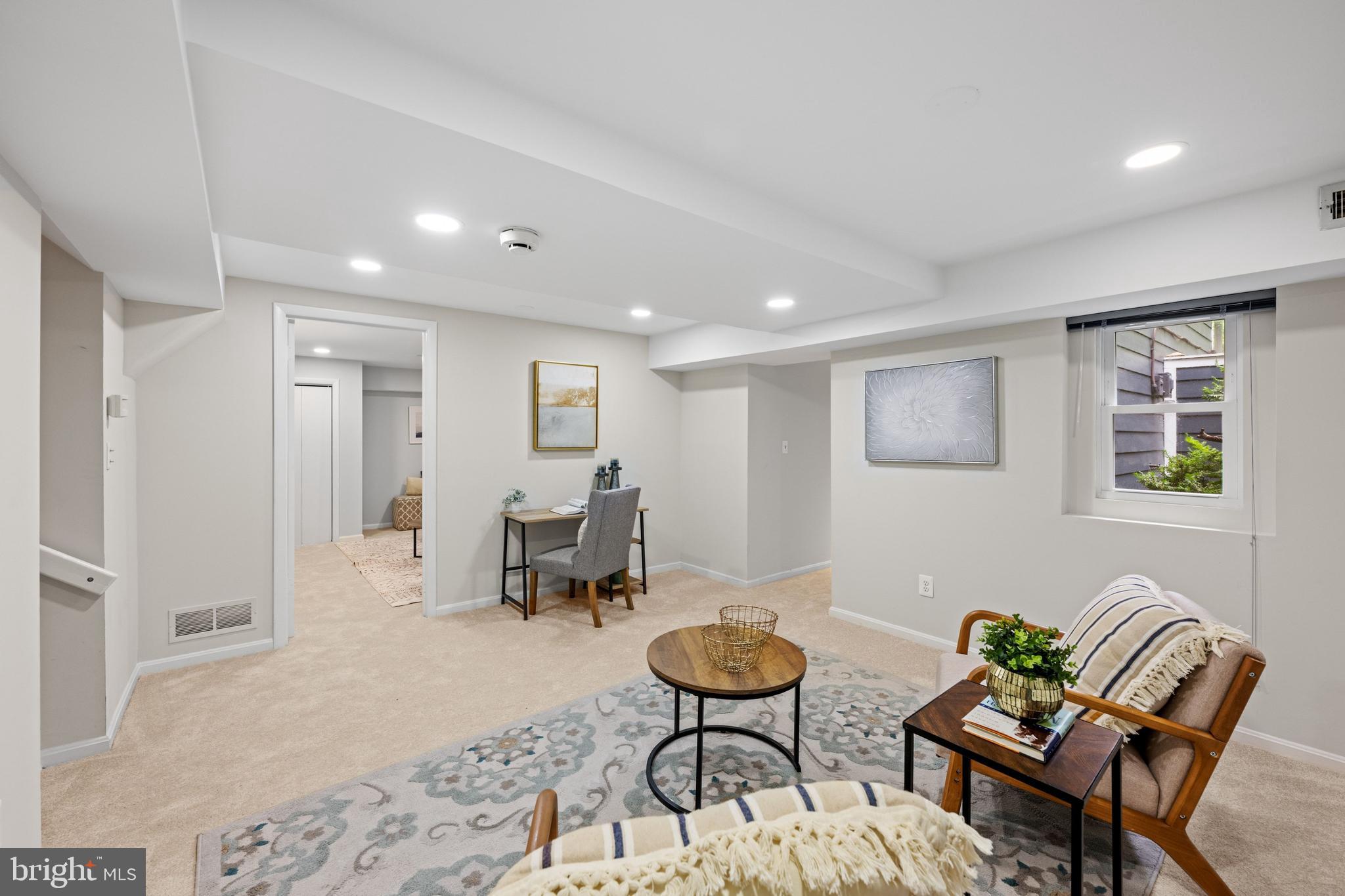 NORTH CLEVELAND PARK - Residential