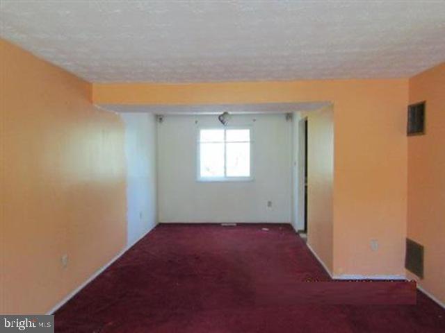 TEMPLE HILLS - Residential