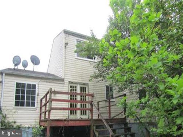 TEMPLE HILLS - Residential