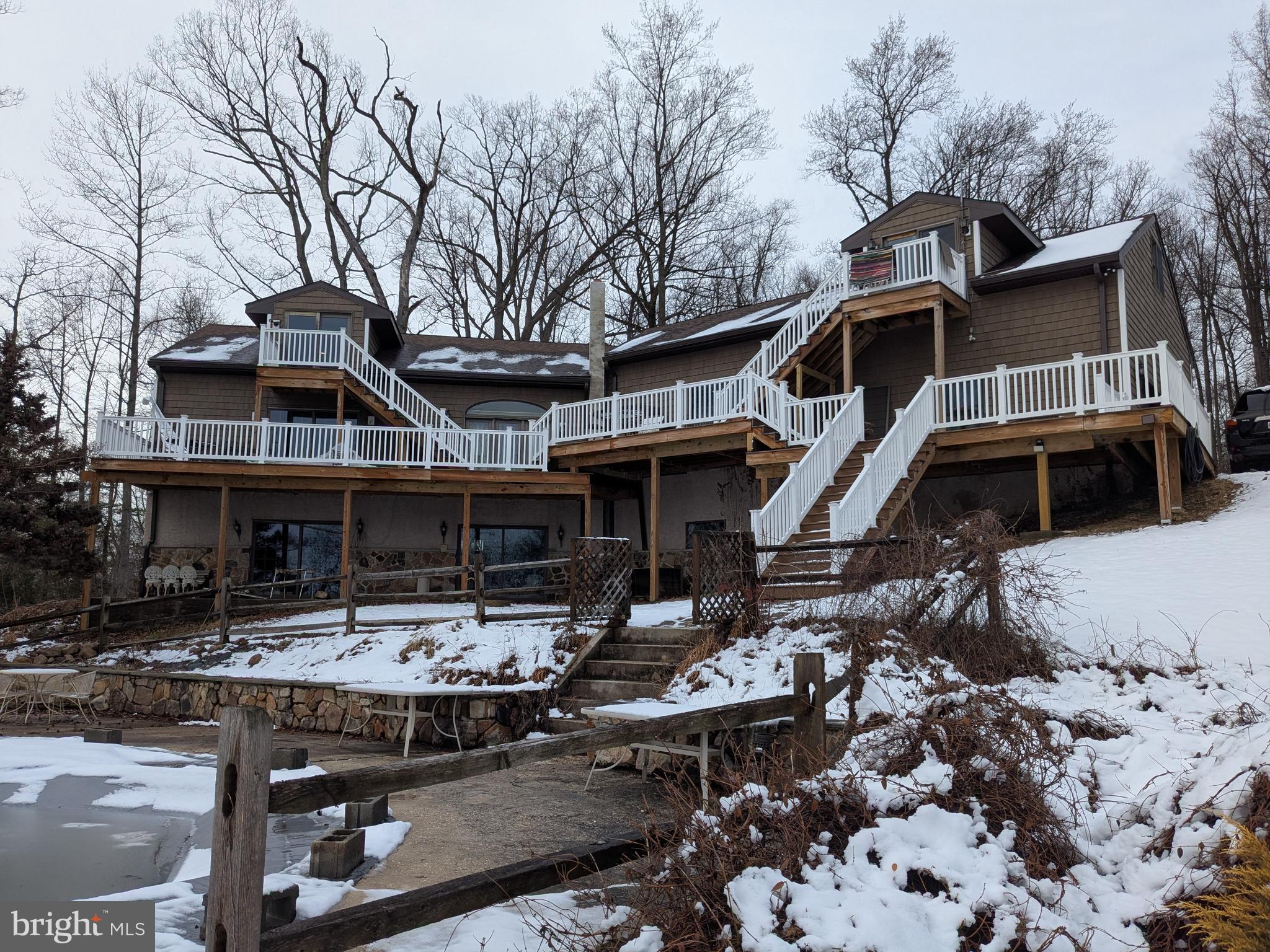 ELK NECK - Residential