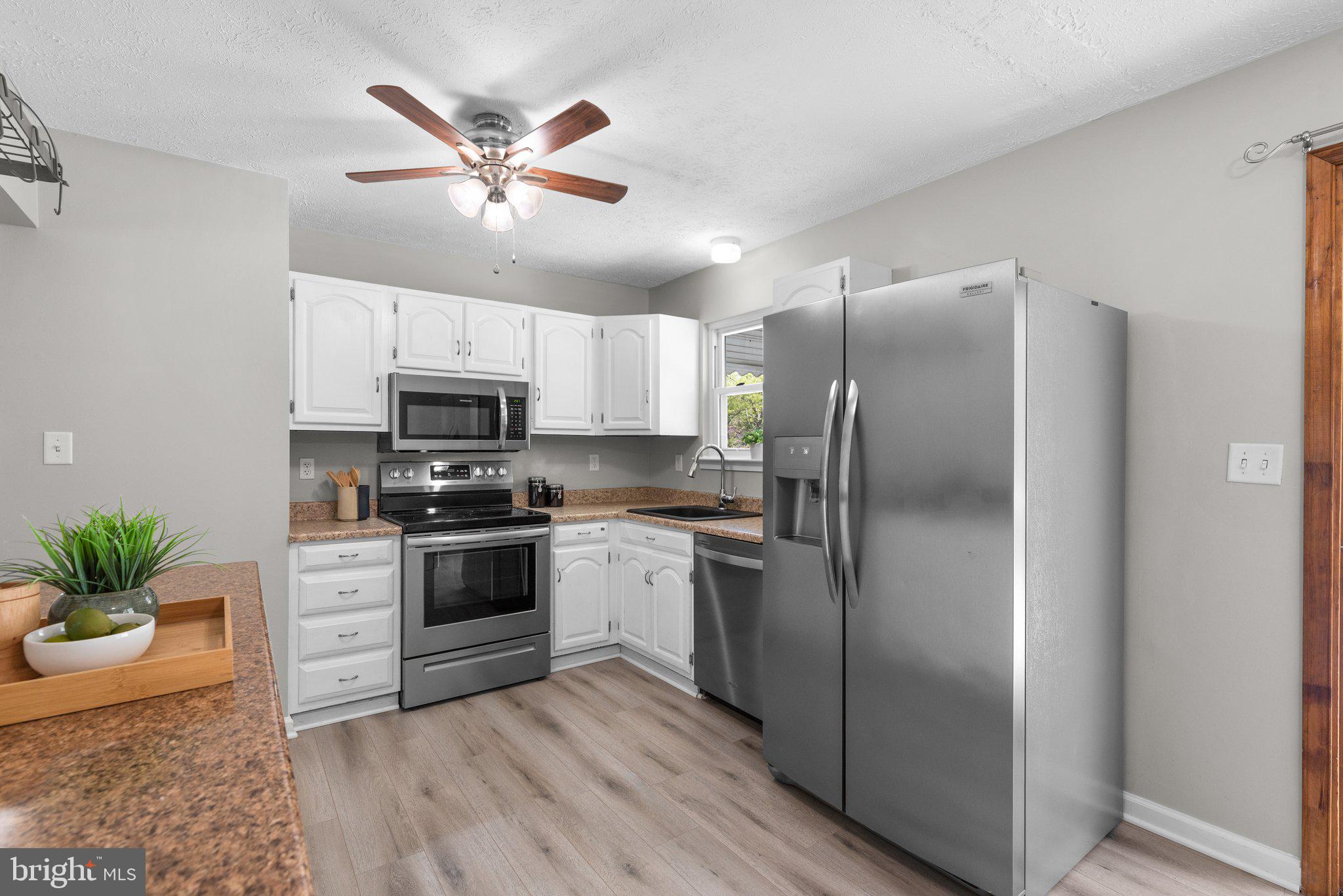 WETHERSFIELD - Residential