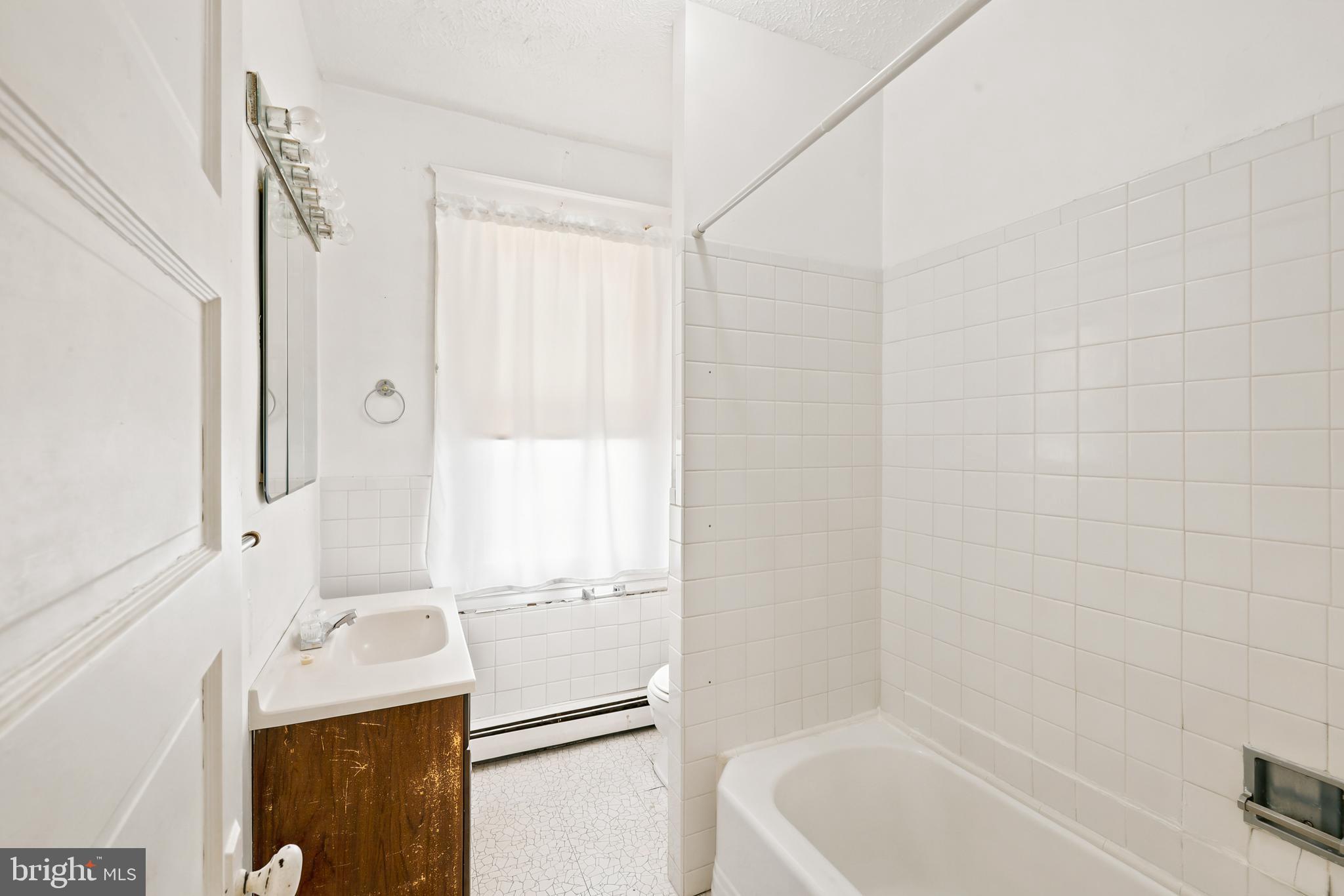 HOWARD PARK - Residential Income