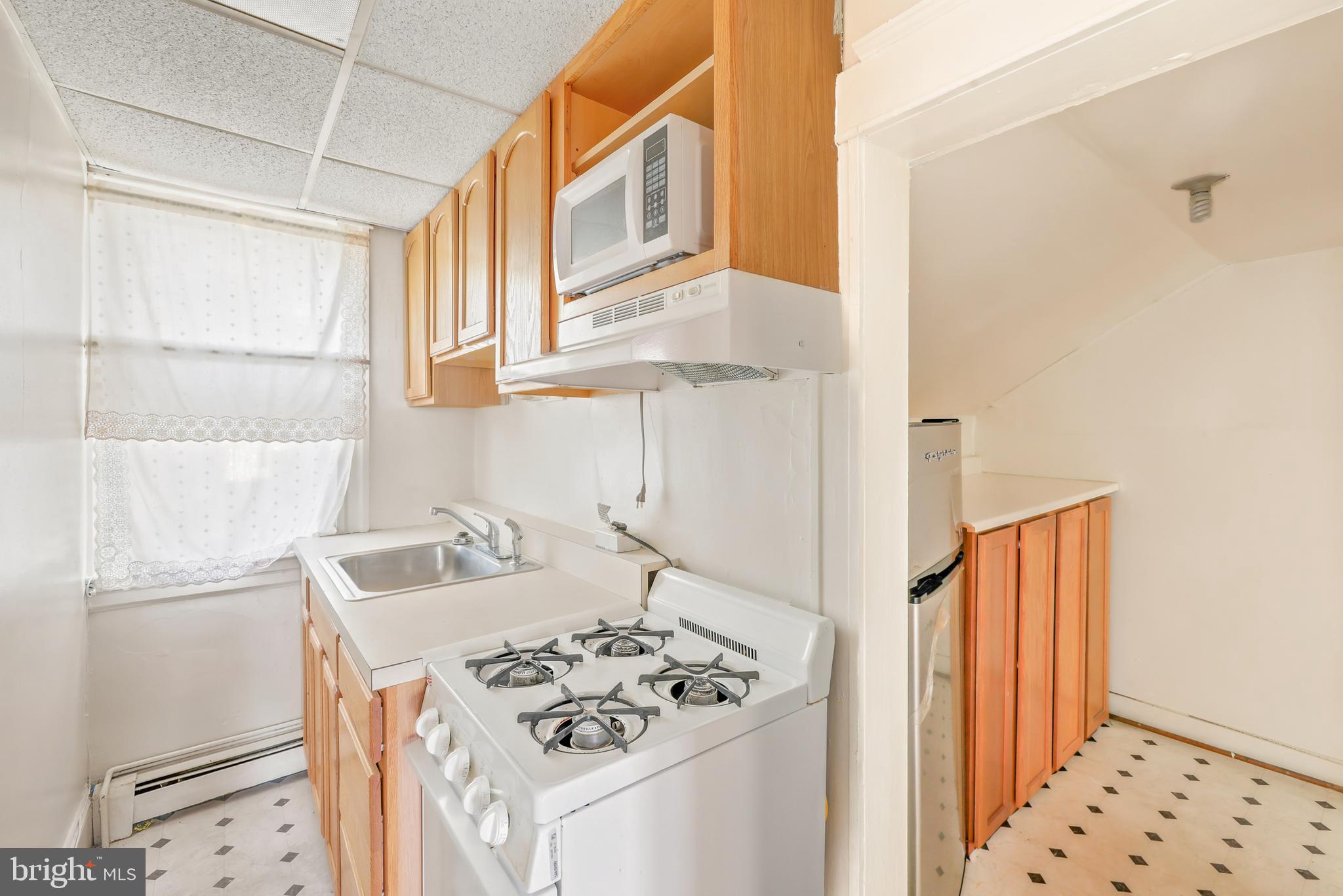 HOWARD PARK - Residential Income