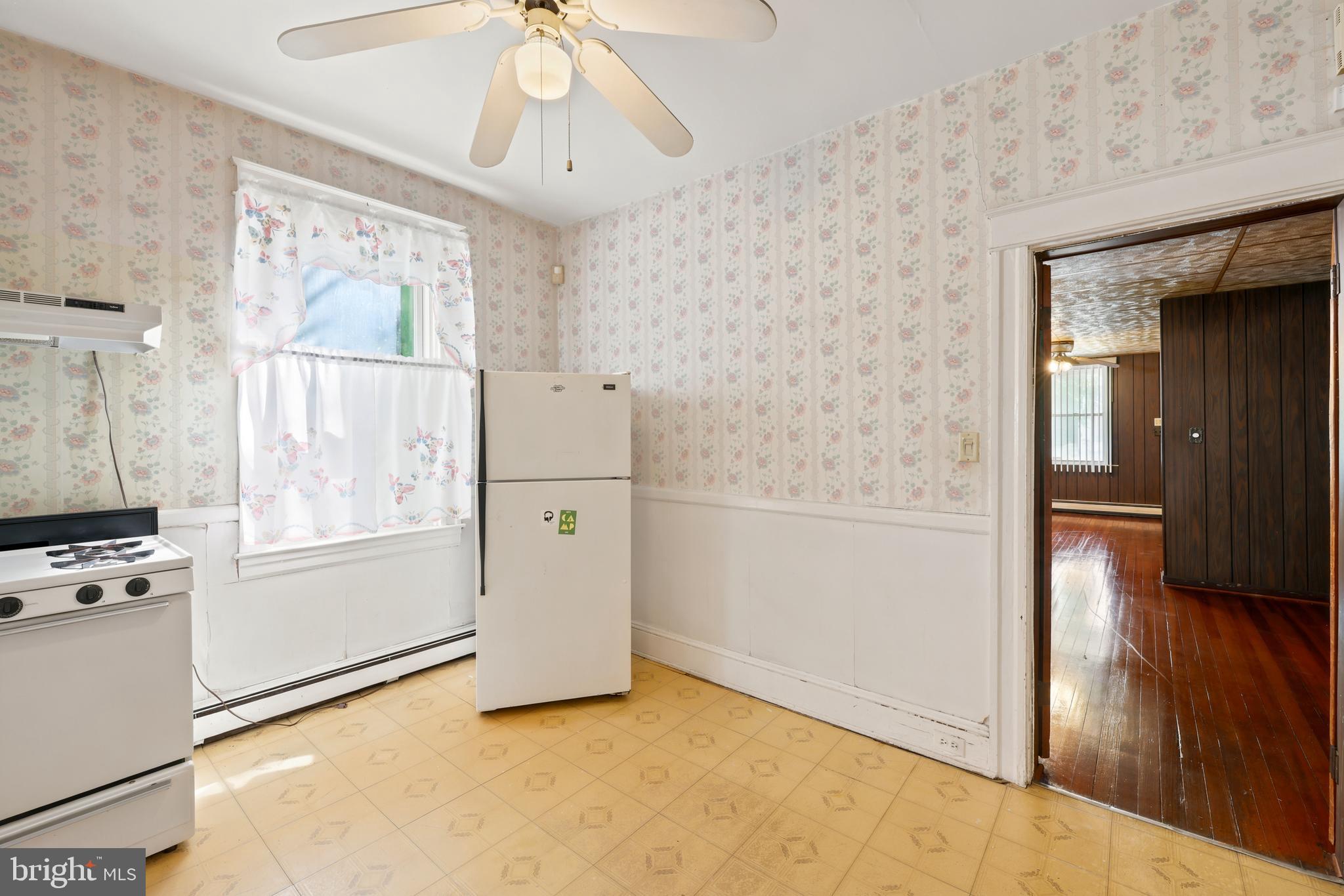 HOWARD PARK - Residential Income