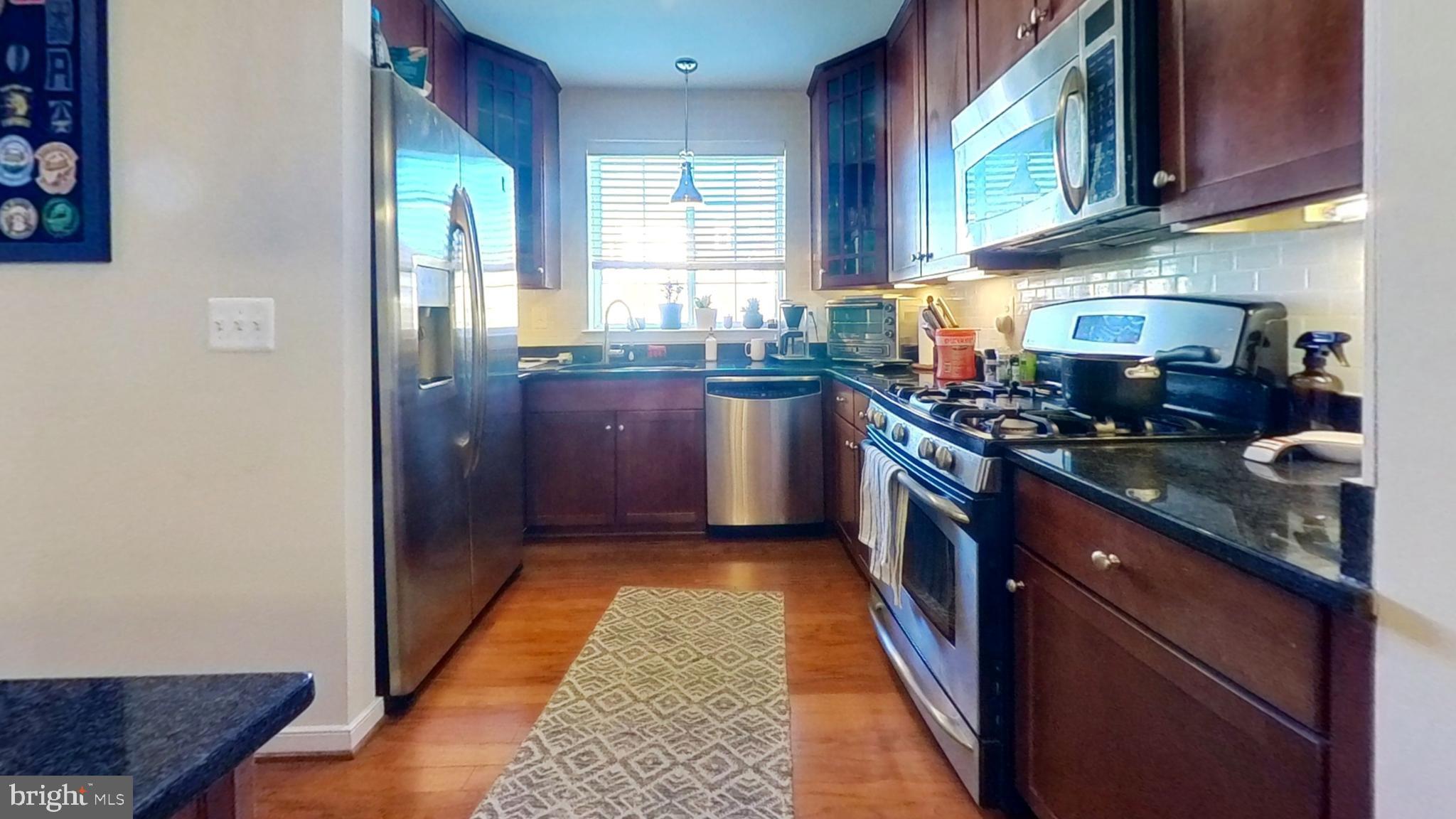 WEST VILLAGE OF SHIRLINGTON - Residential Lease