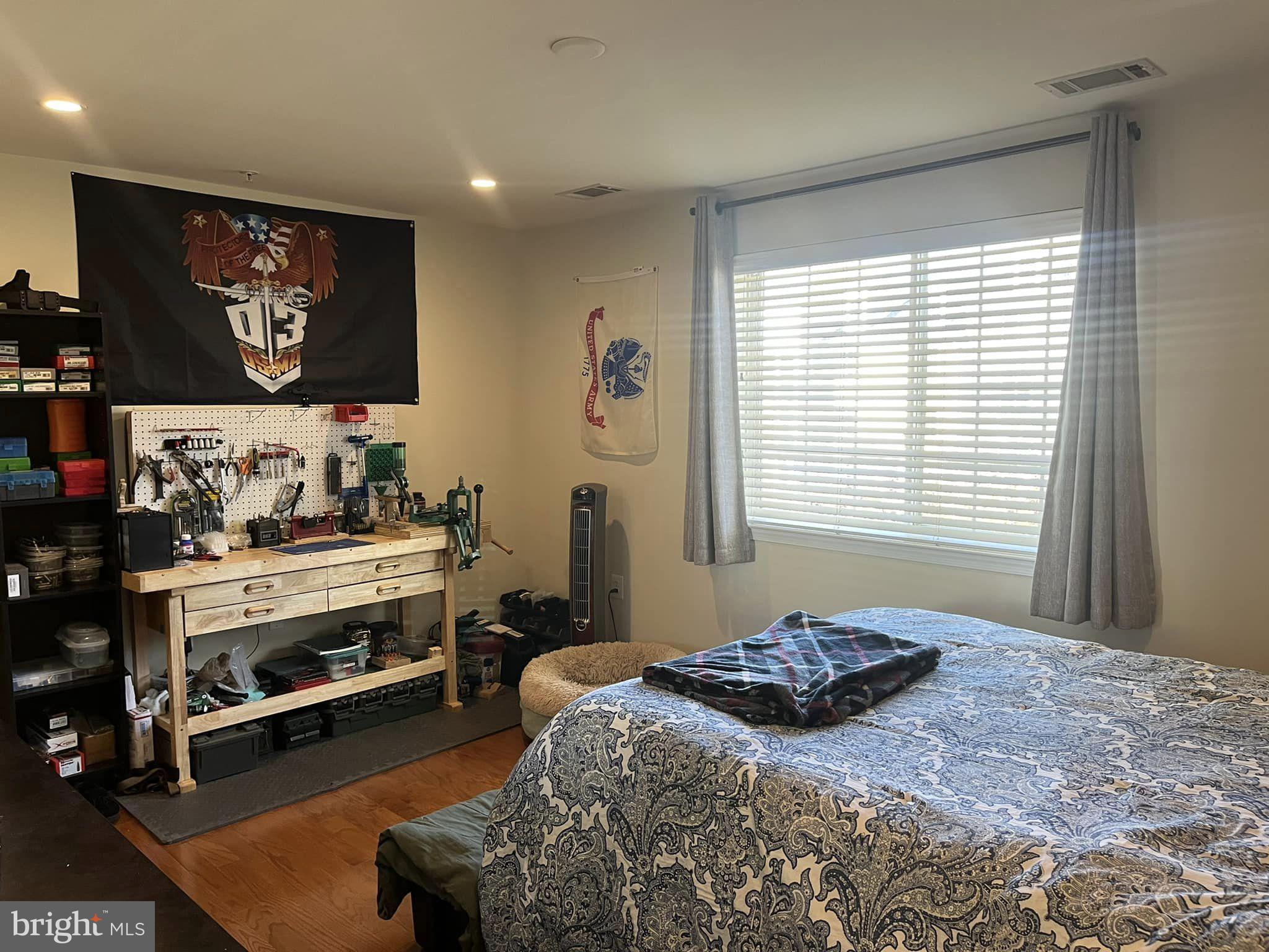WEST VILLAGE OF SHIRLINGTON - Residential Lease