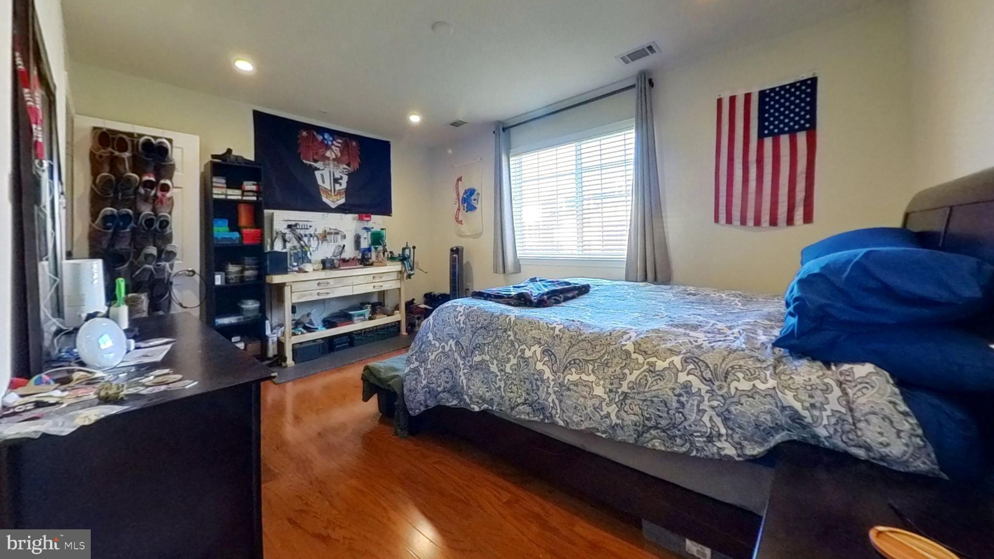 WEST VILLAGE OF SHIRLINGTON - Residential Lease