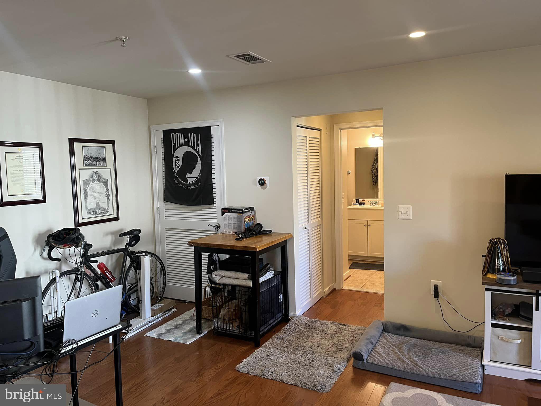 WEST VILLAGE OF SHIRLINGTON - Residential Lease