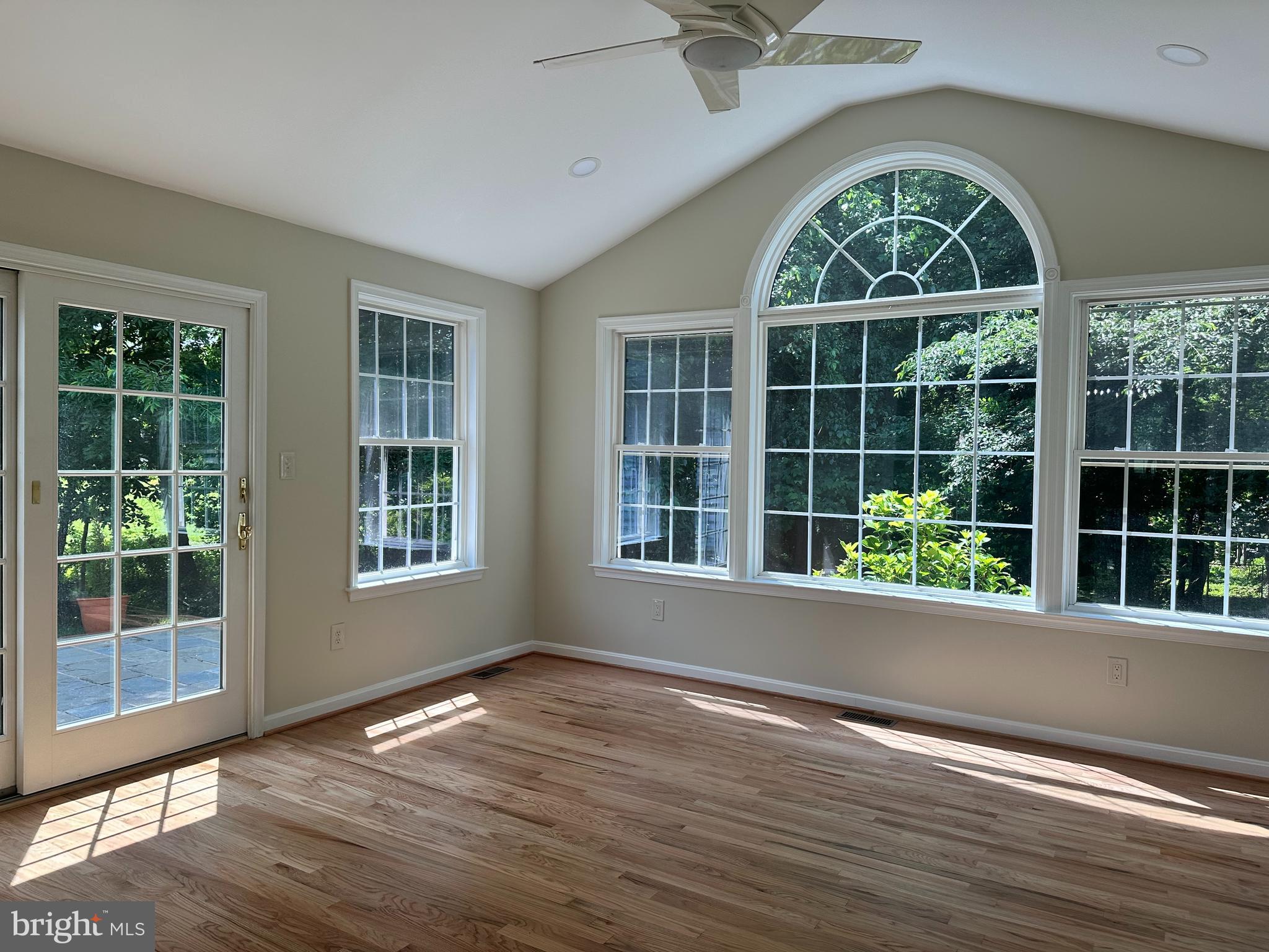 MILL CREEK TOWNE - Residential