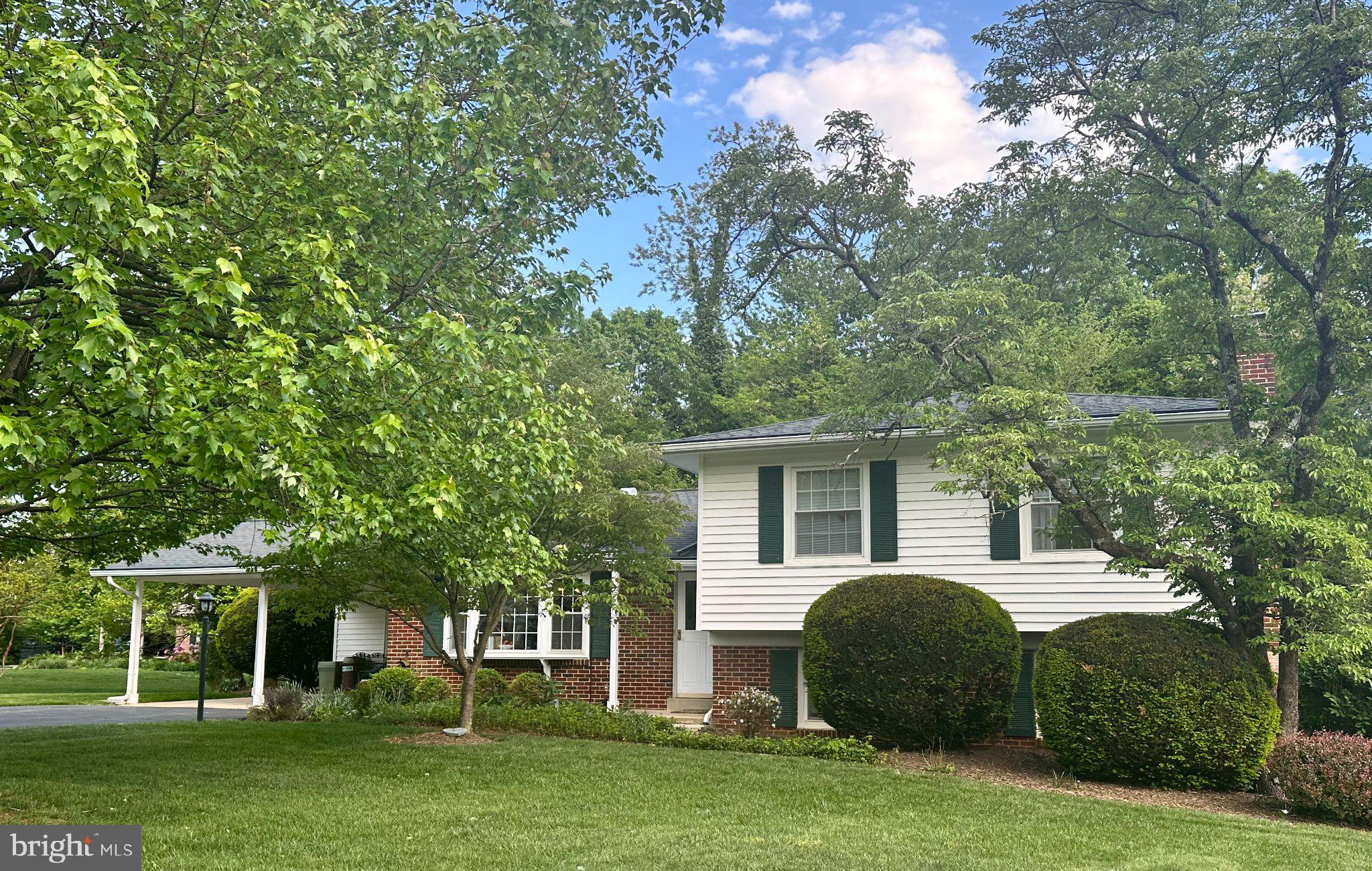 MILL CREEK TOWNE - Residential