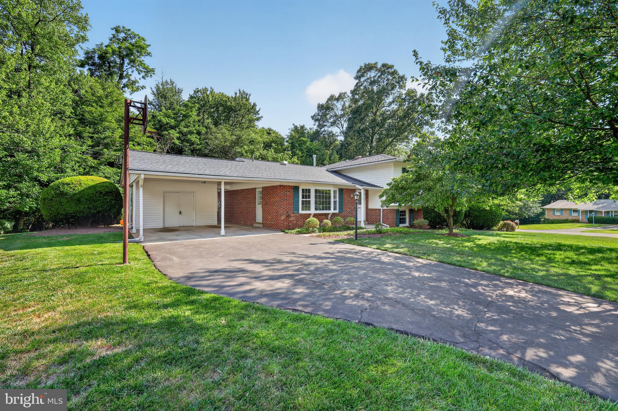MILL CREEK TOWNE - Residential