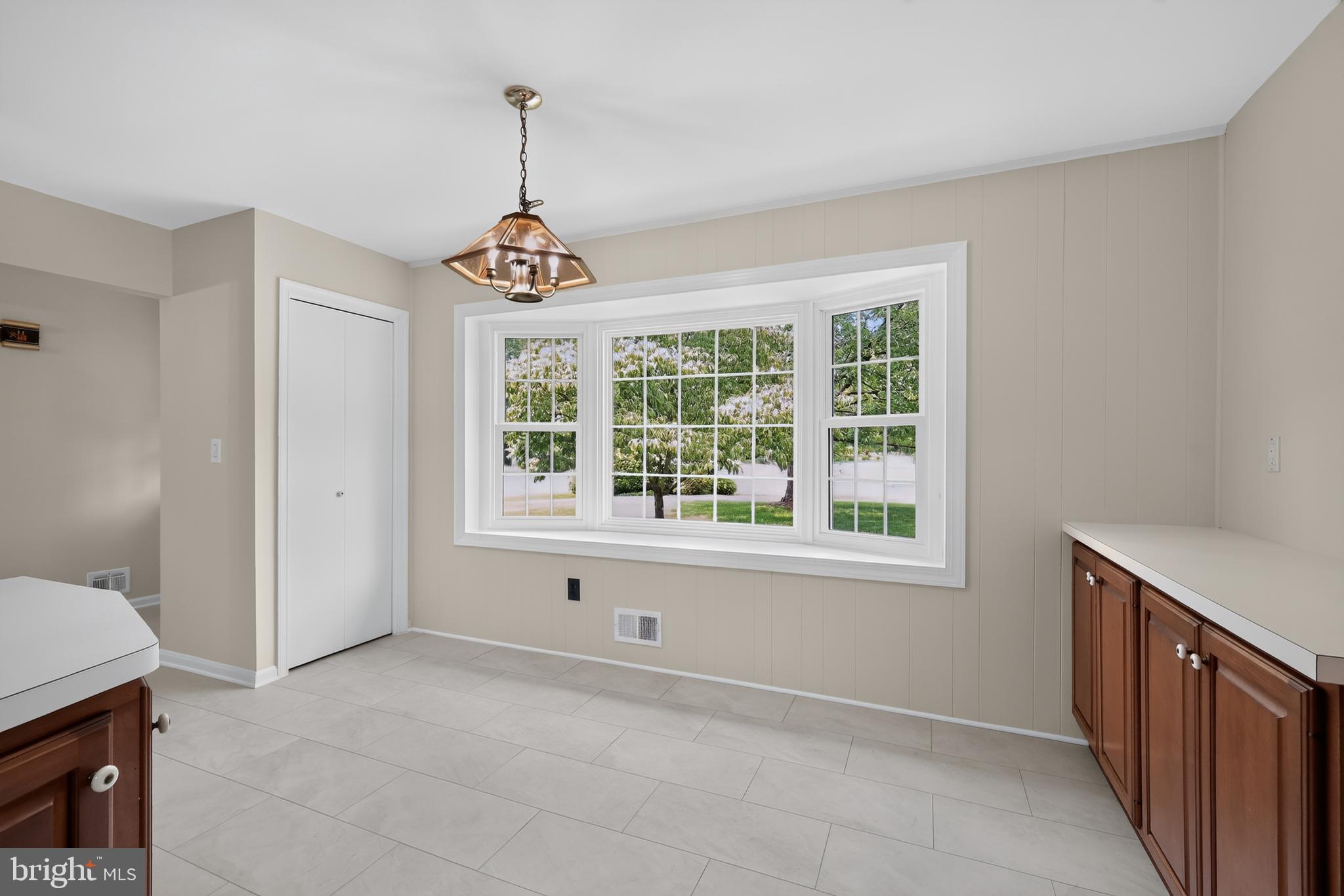 MILL CREEK TOWNE - Residential