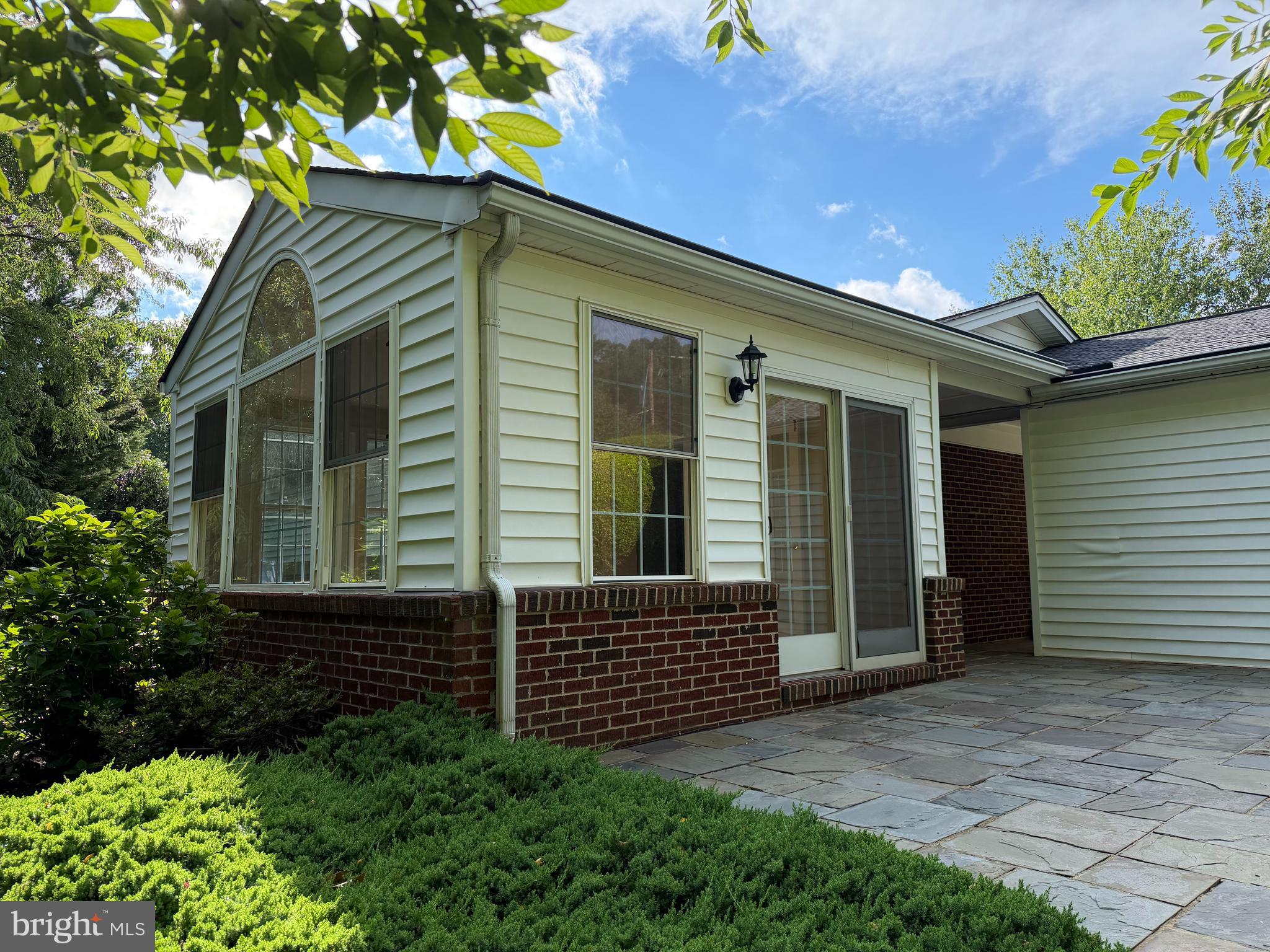 MILL CREEK TOWNE - Residential
