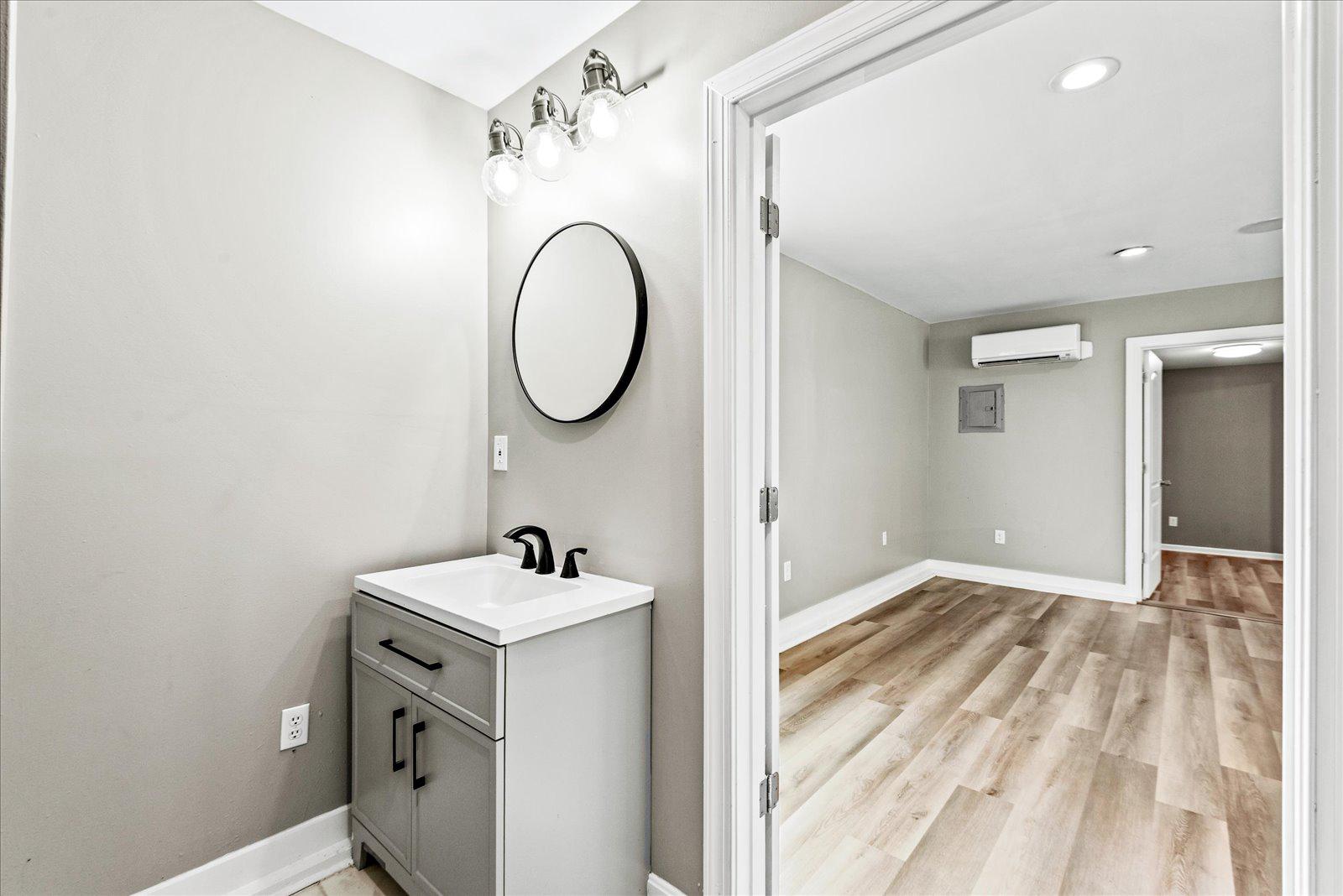 BLUE RIDGE SHORES - Residential