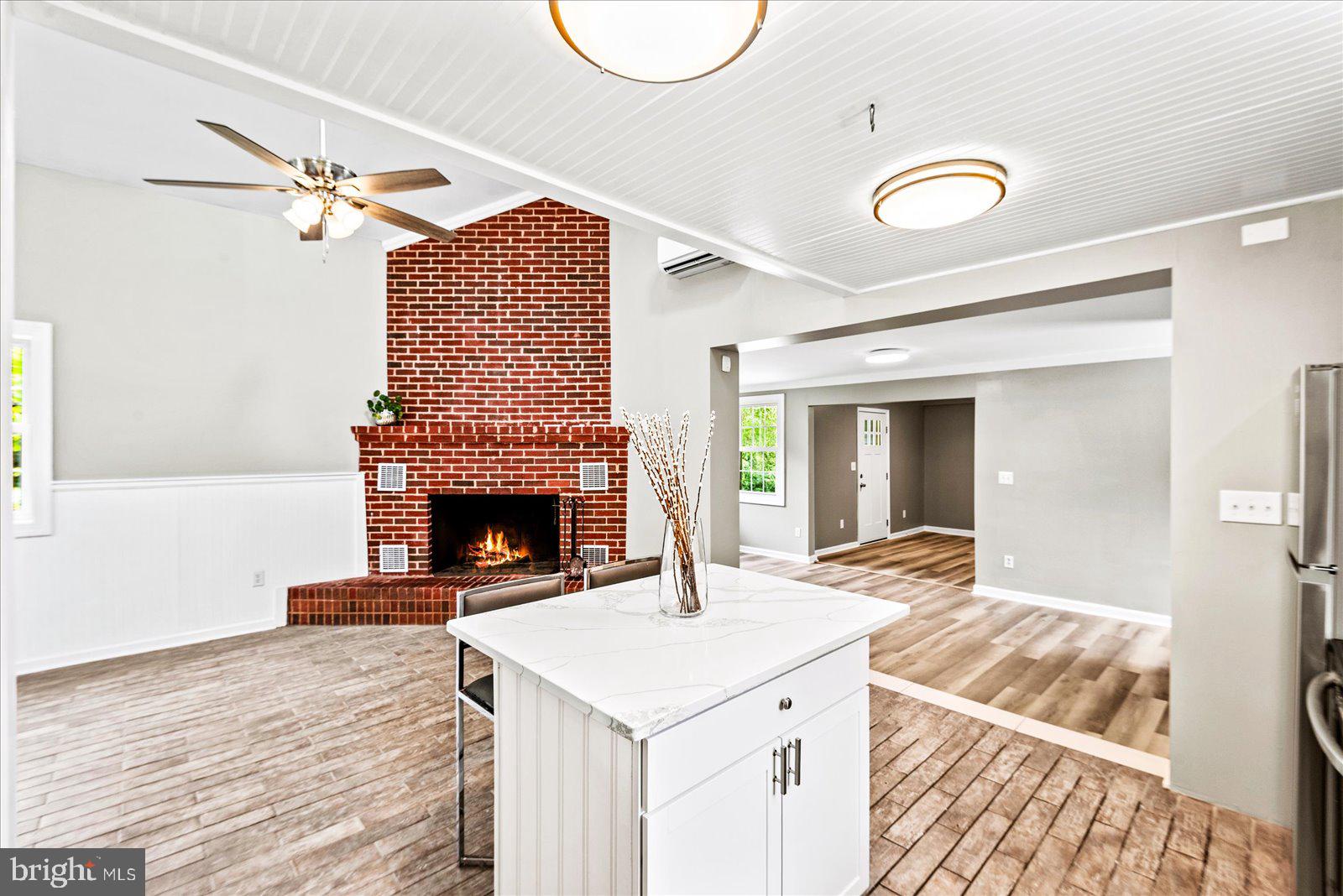 BLUE RIDGE SHORES - Residential