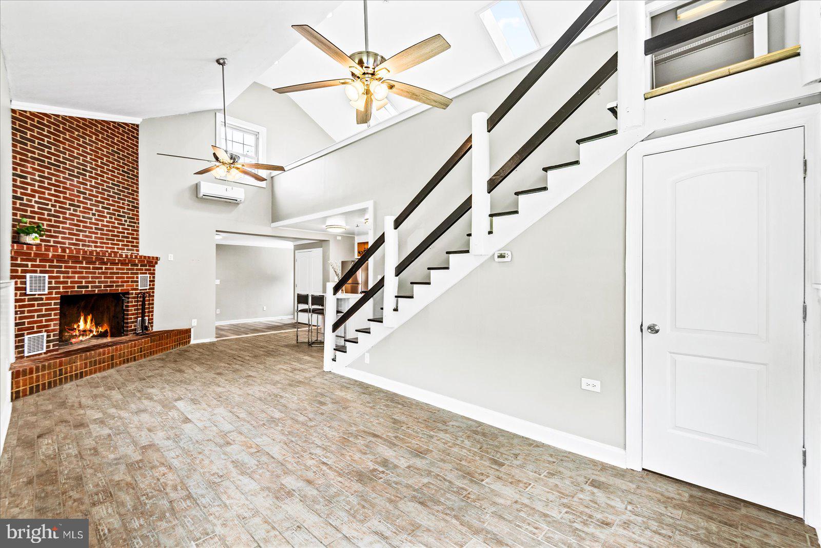 BLUE RIDGE SHORES - Residential