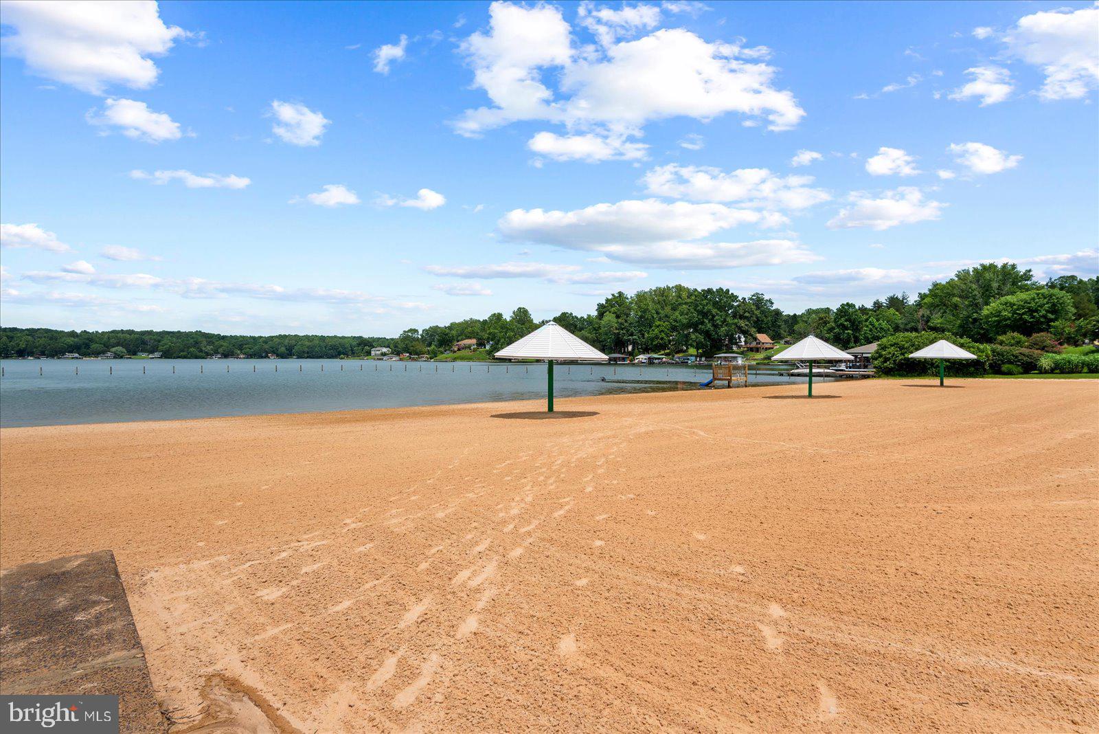 BLUE RIDGE SHORES - Residential