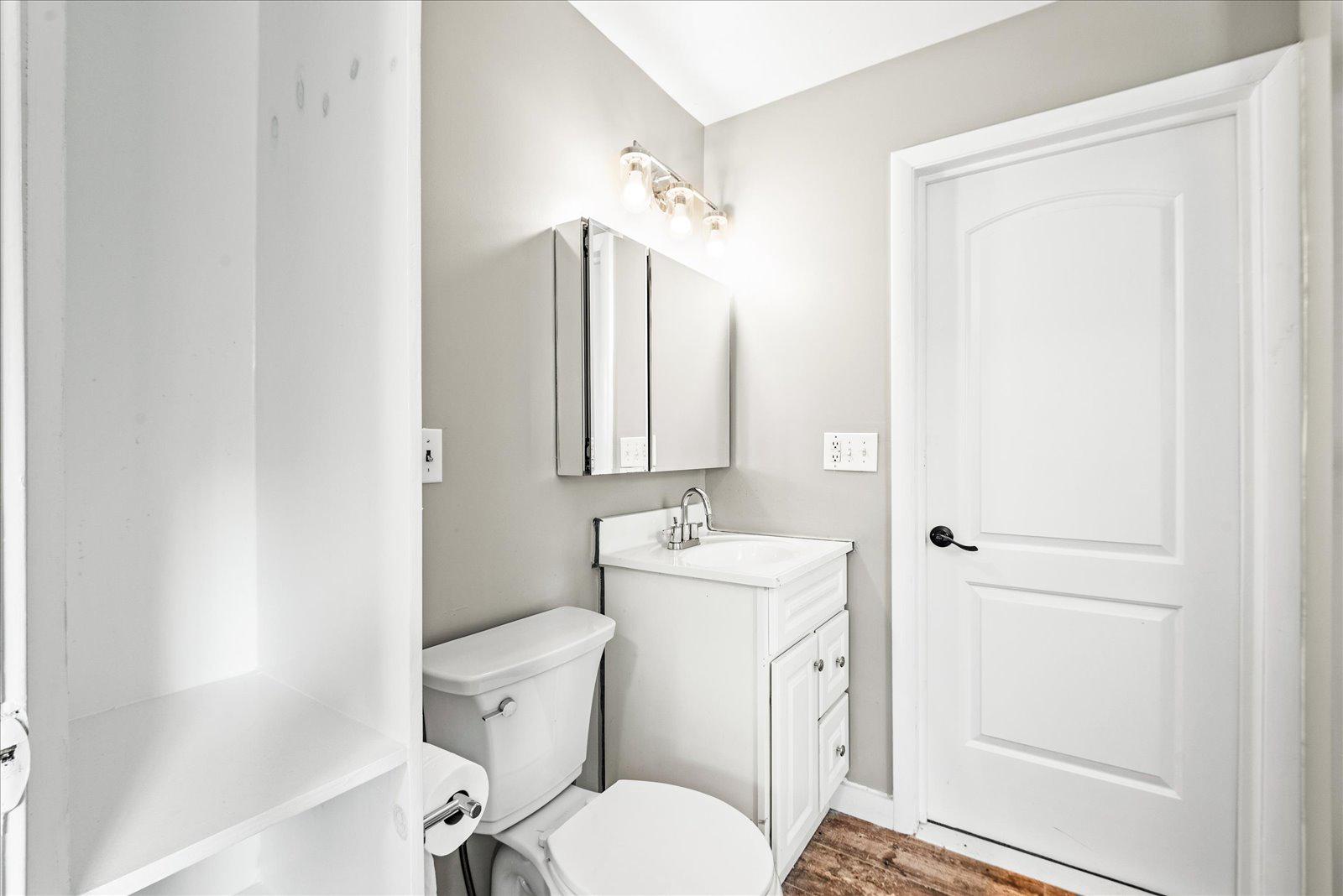 BLUE RIDGE SHORES - Residential