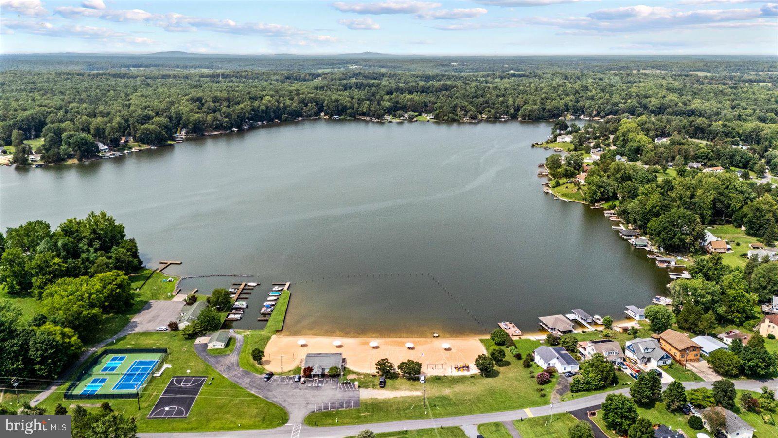BLUE RIDGE SHORES - Residential