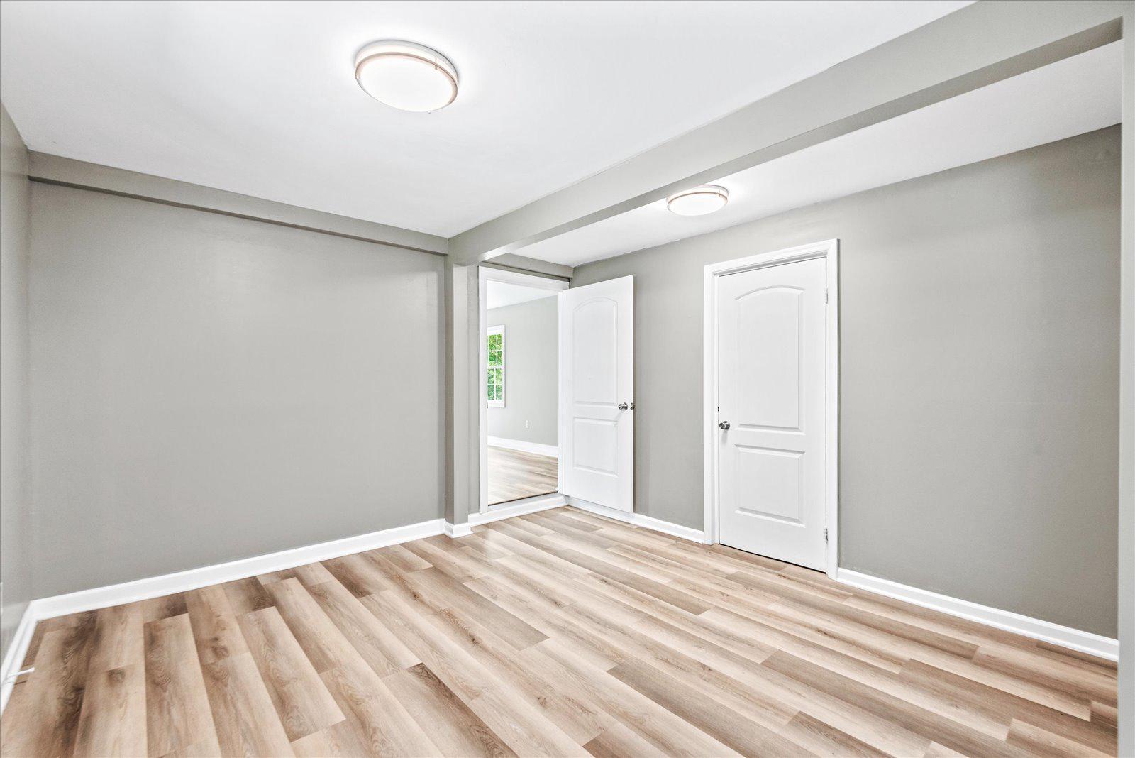 BLUE RIDGE SHORES - Residential