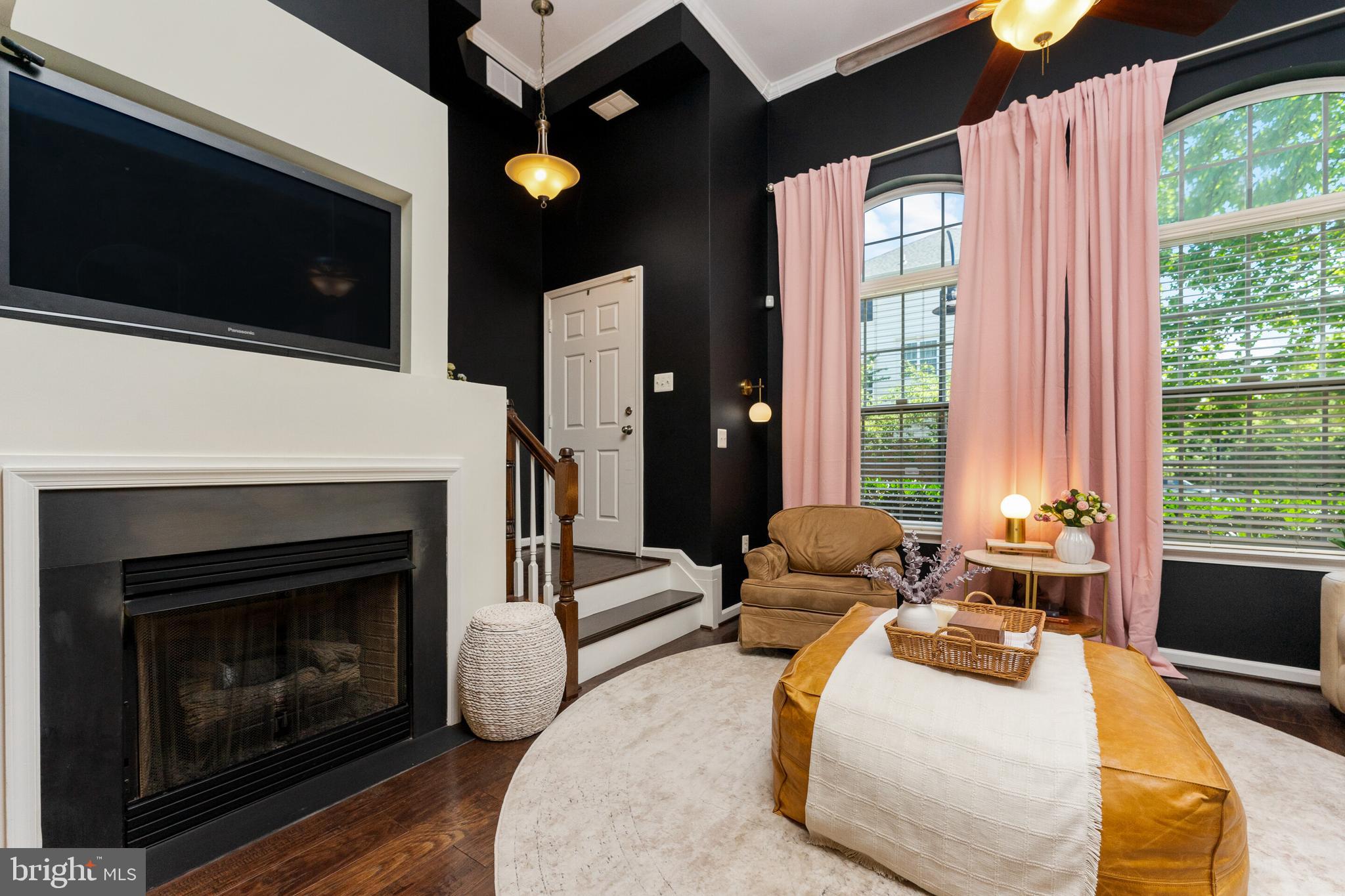 MARKET CENTER CONDOMINIUM - Residential