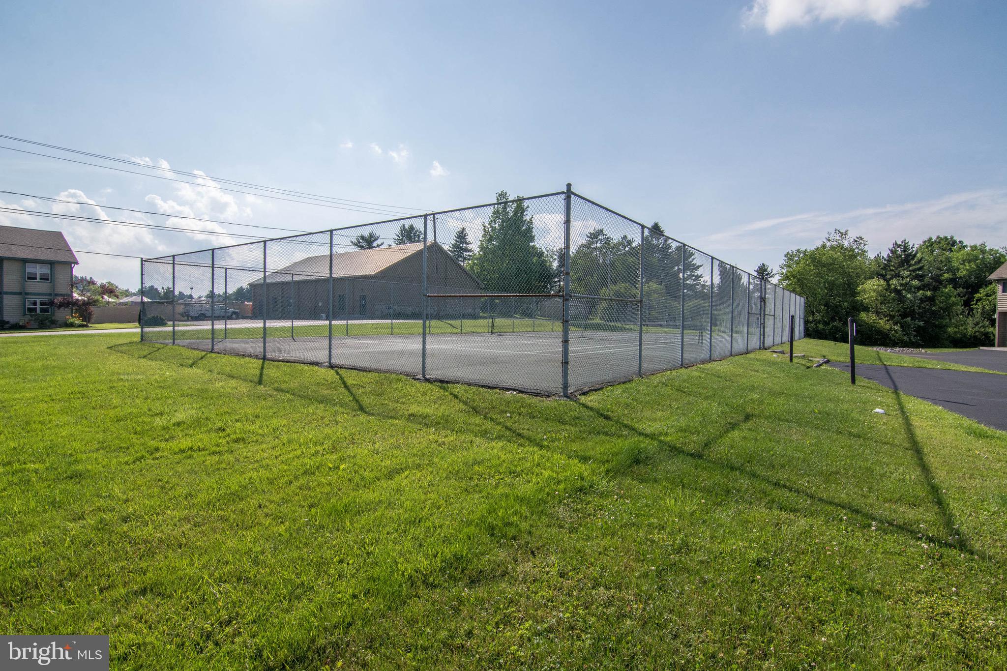 DEEP CREEK VILLAGE - Residential
