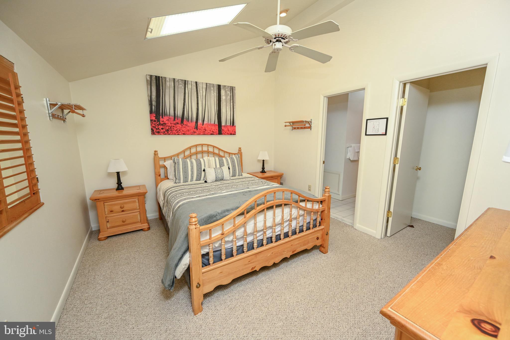 DEEP CREEK VILLAGE - Residential