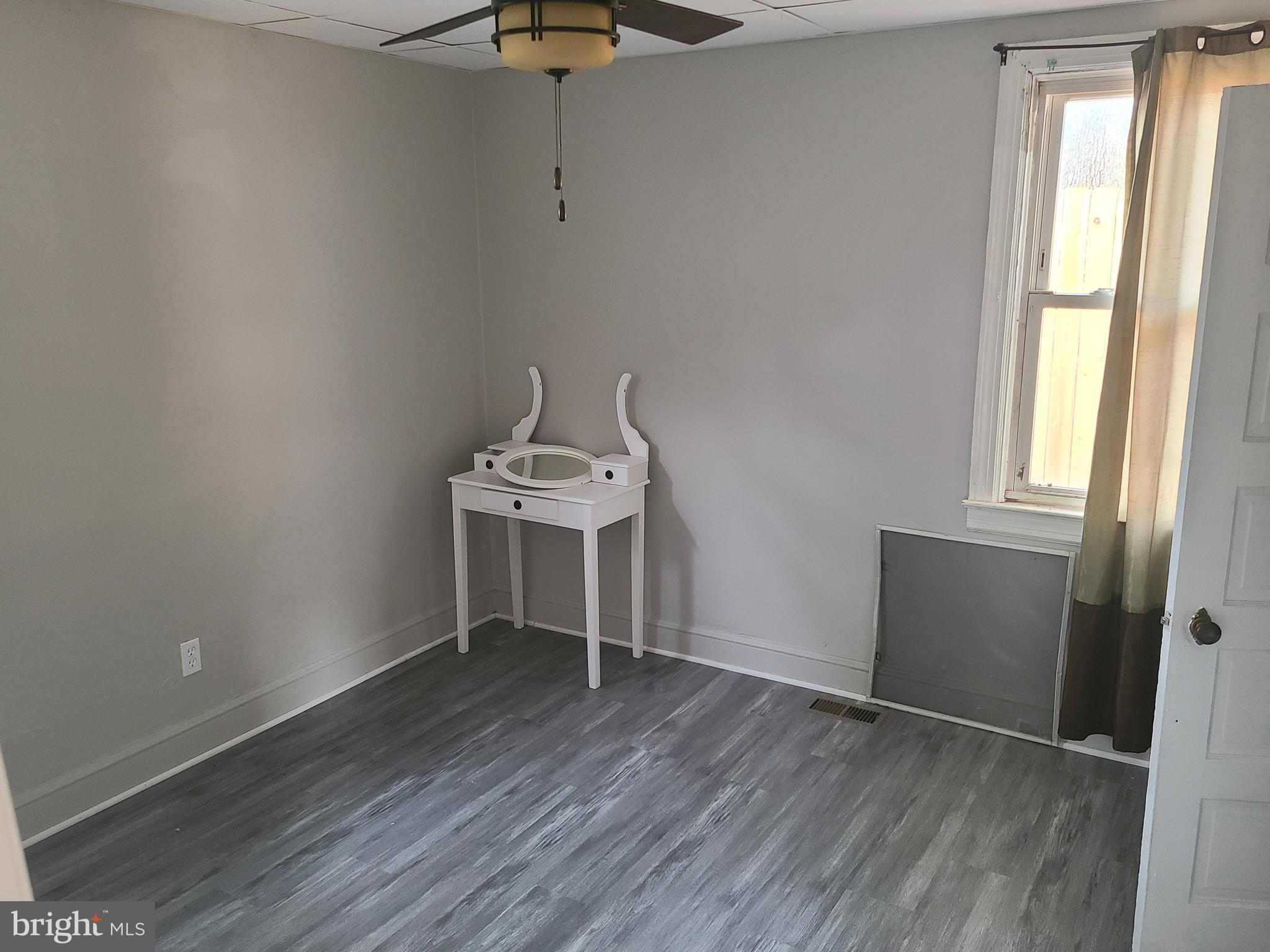 GLEN BURNIE - Residential