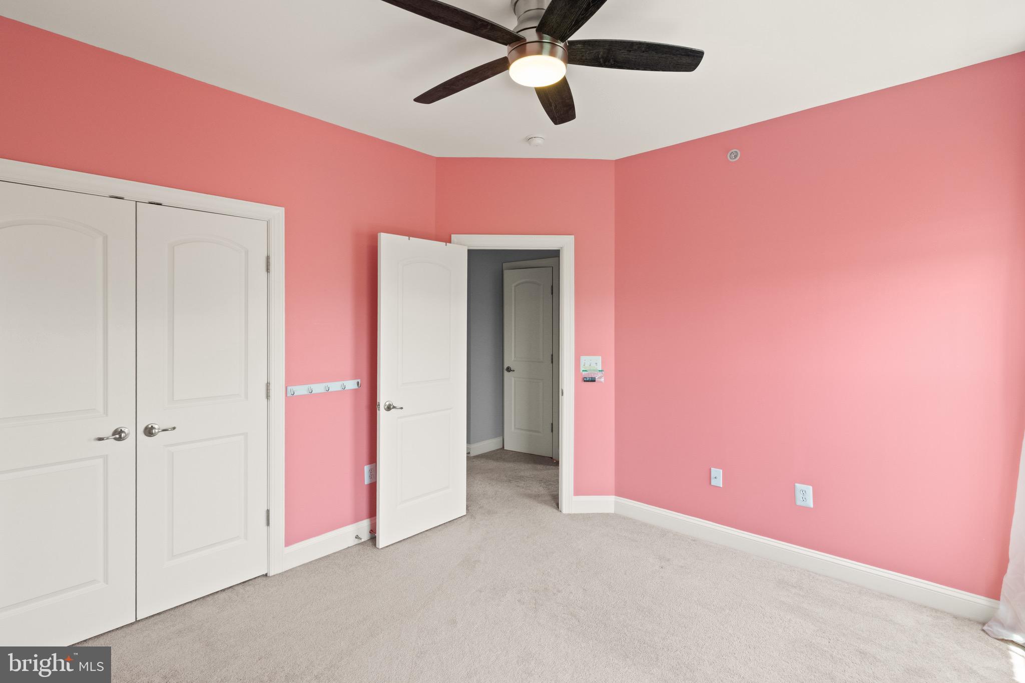 POTOMAC CLUB - Residential
