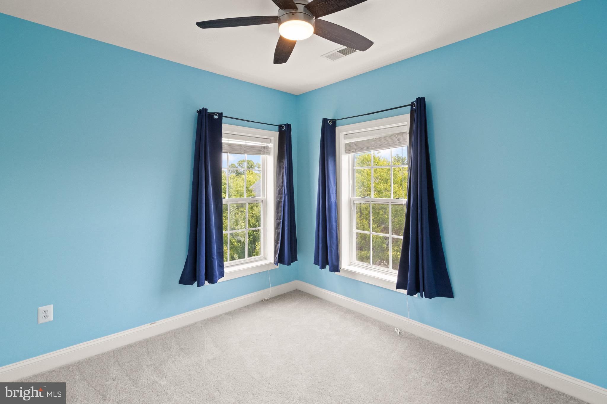 POTOMAC CLUB - Residential