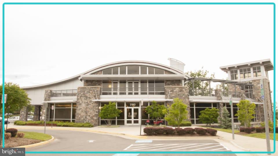 POTOMAC CLUB - Residential