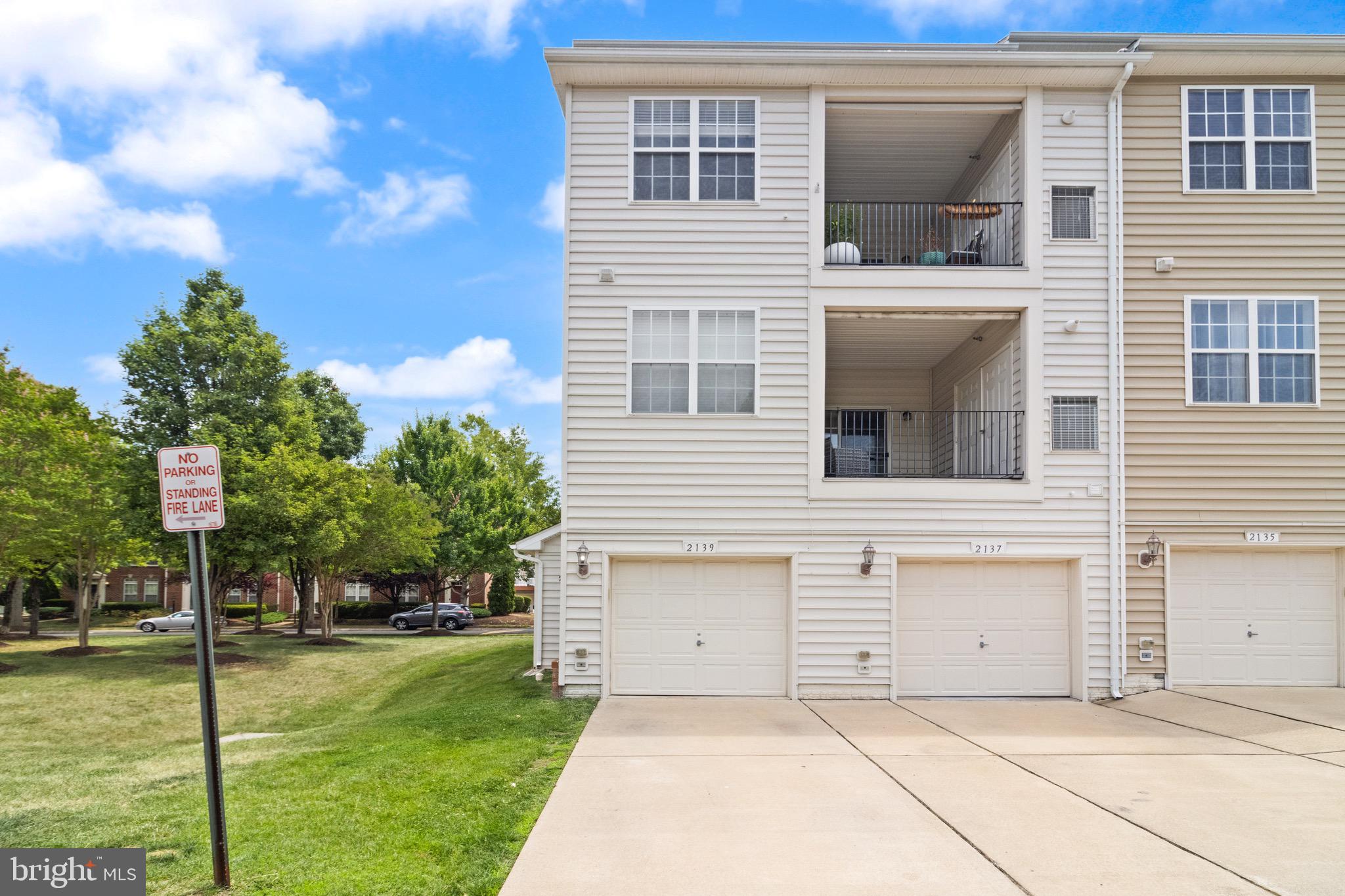 POTOMAC CLUB - Residential