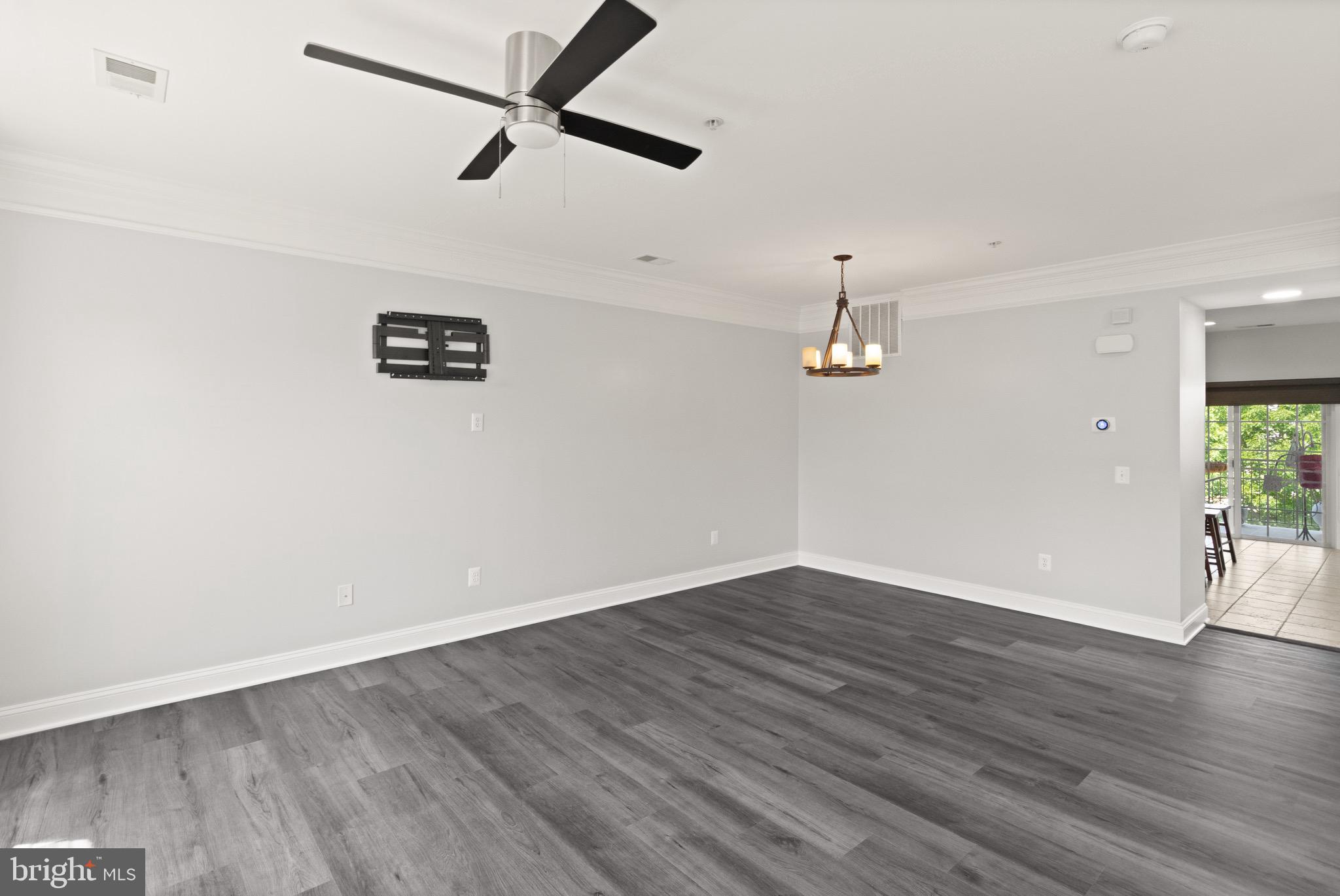 POTOMAC CLUB - Residential
