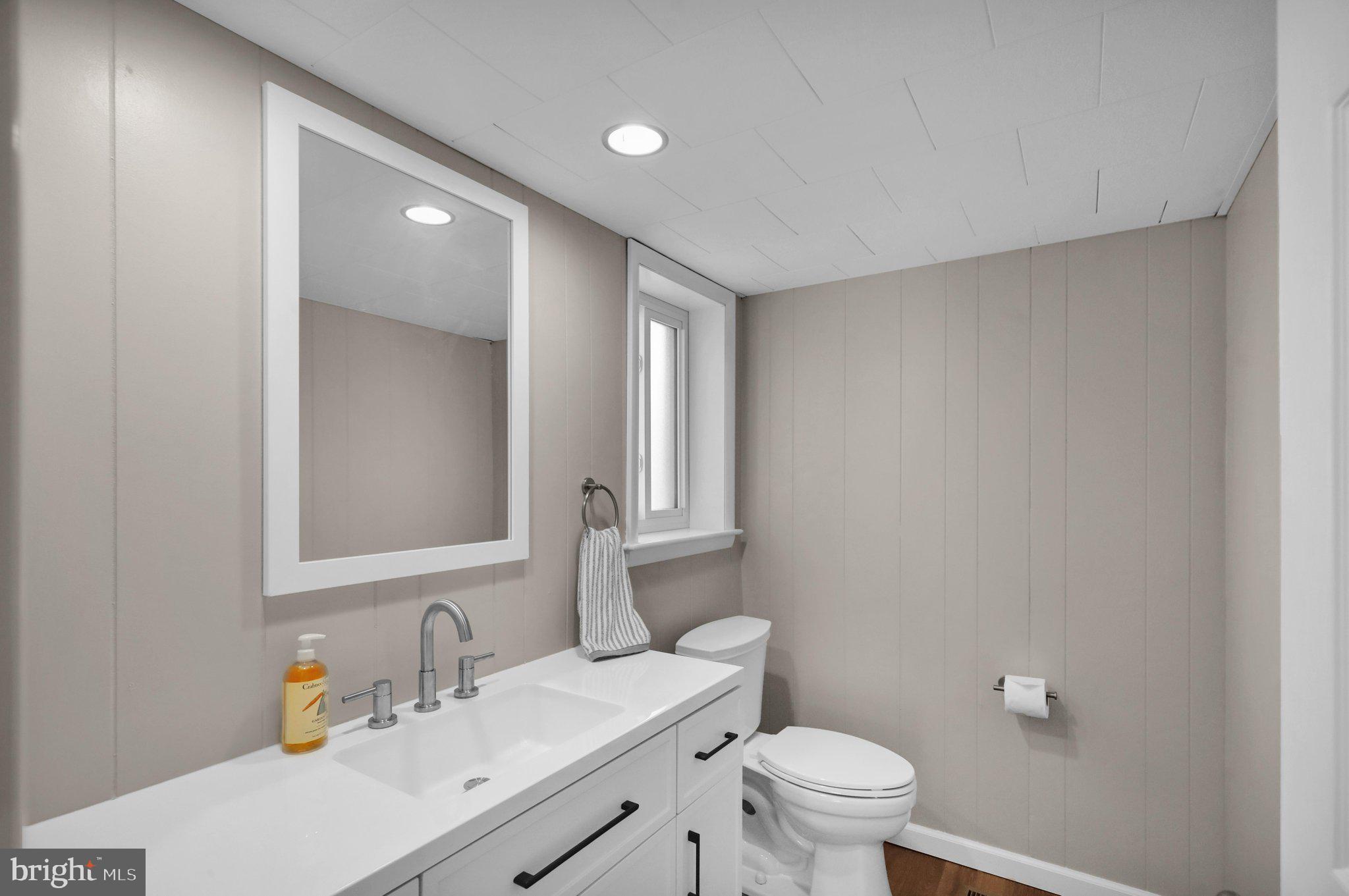 WHITFIELD - Residential